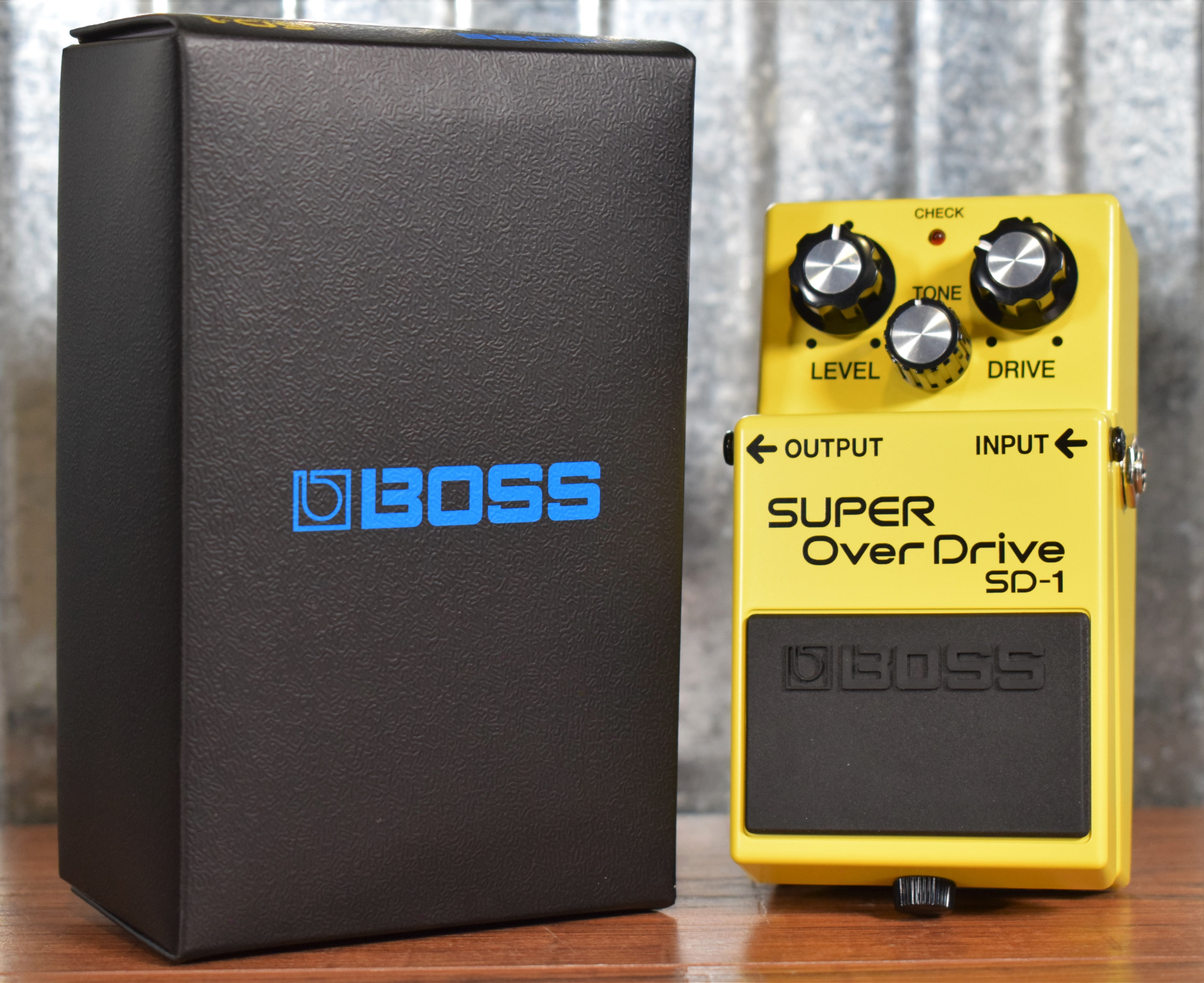 Boss SD-1 Super Overdrive Guitar Effect Pedal – Specialty Traders