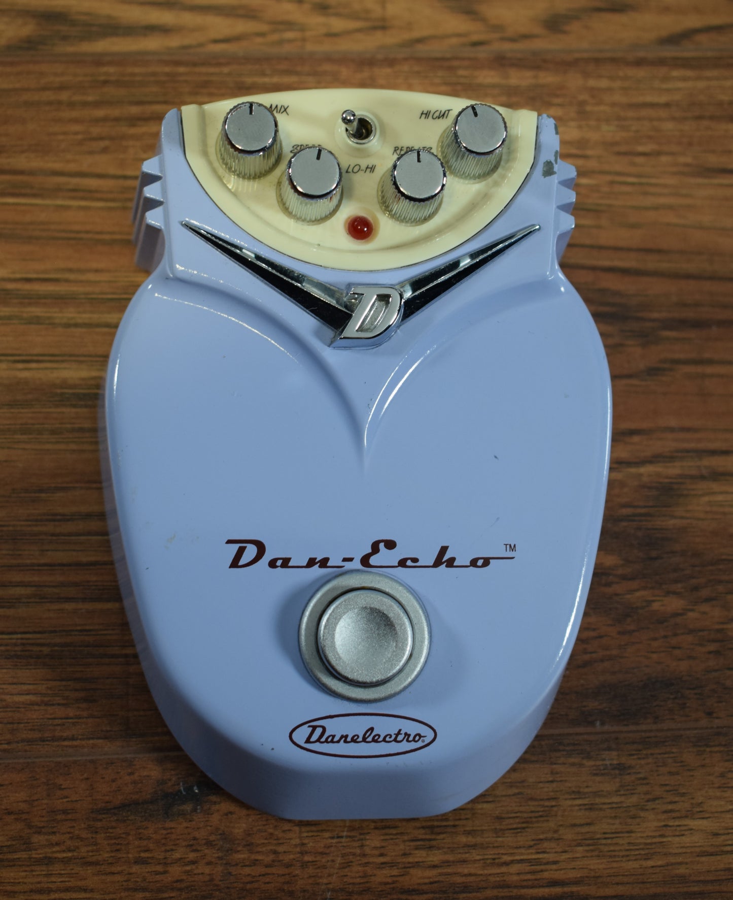 Danelectro DAN ECHO DE-1 Vintage Tape Echo Delay Guitar Effect Pedal Used