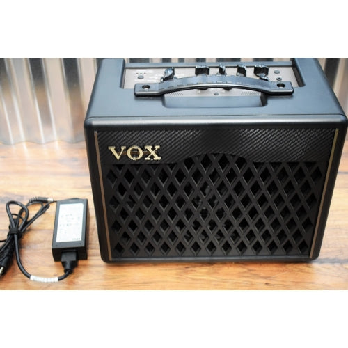 Vox VX-II 30 Watt 8" Speaker Modeling Guitar Amplifier Used