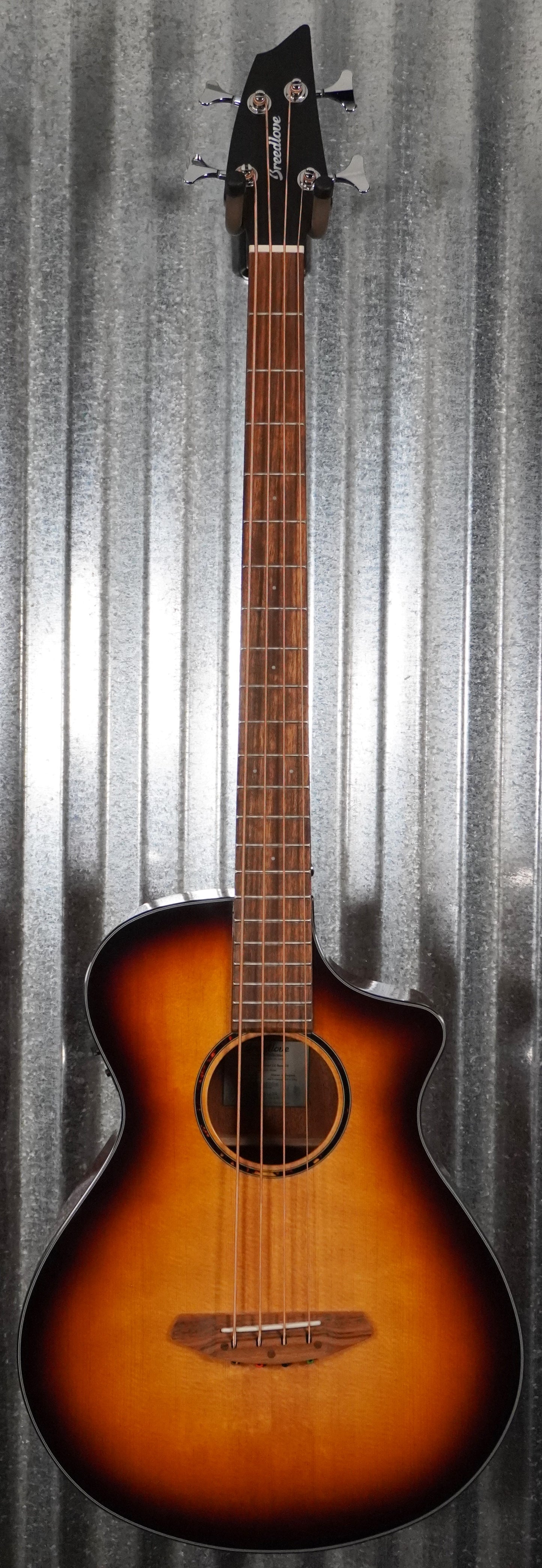 Breedlove Discovery S Concert Edgeburst Acoustic Electric 4 String Bass CE Sitka #2816