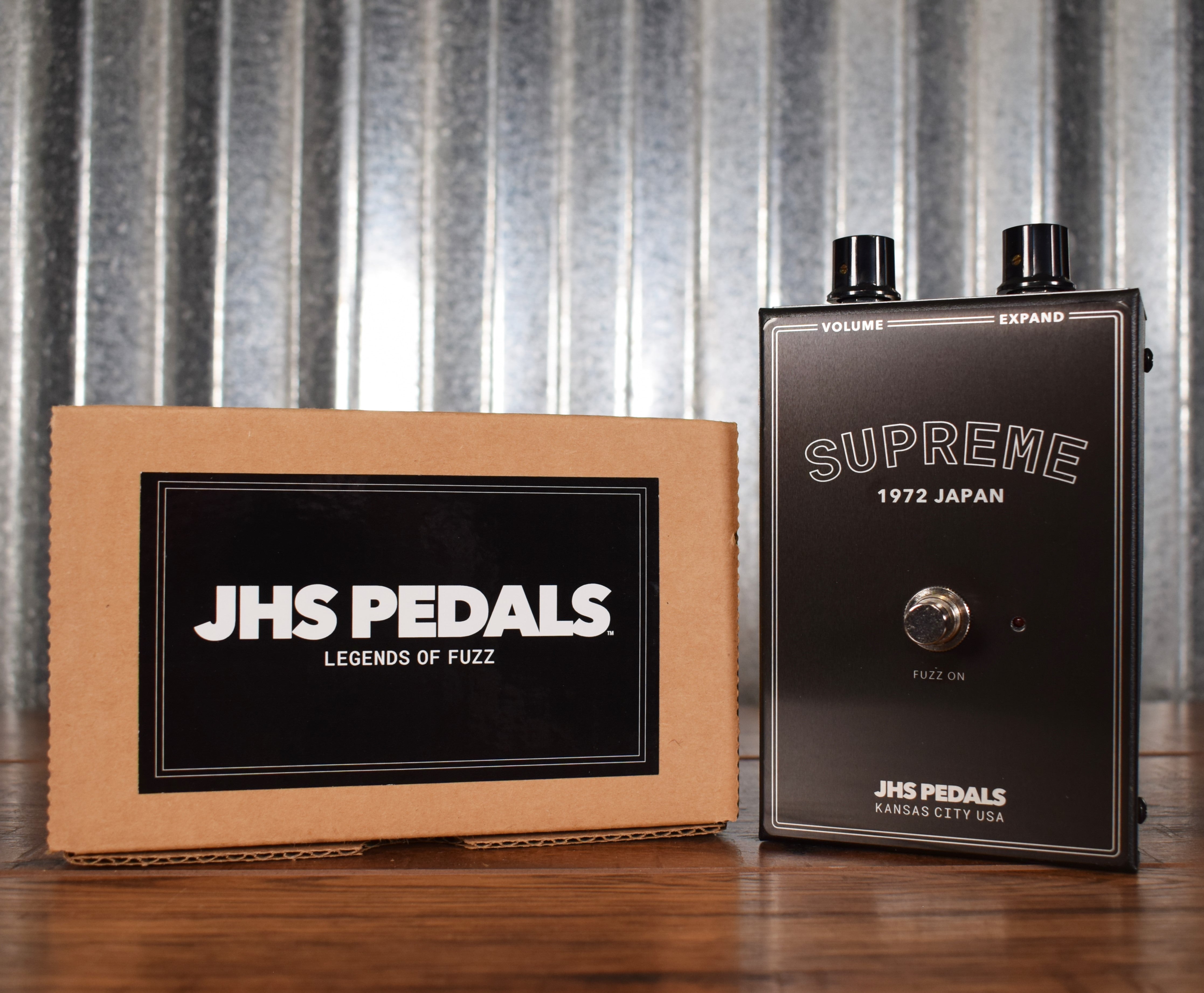 JHS Pedals Supreme Fuzz Guitar Effect Pedal – Specialty Traders