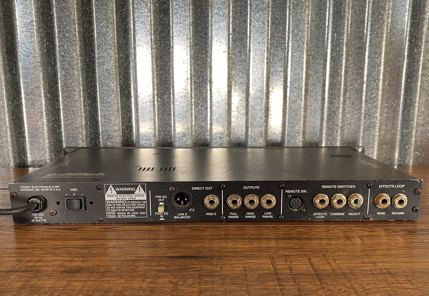Peavey MAX Bass Two Channel Hybrid Rackmountable Bass Preamp Effect Used