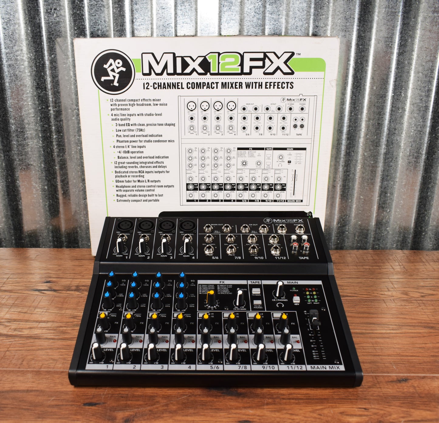 Mackie Mix12FX 12 Channel Compact PA Mixer with Effects Used