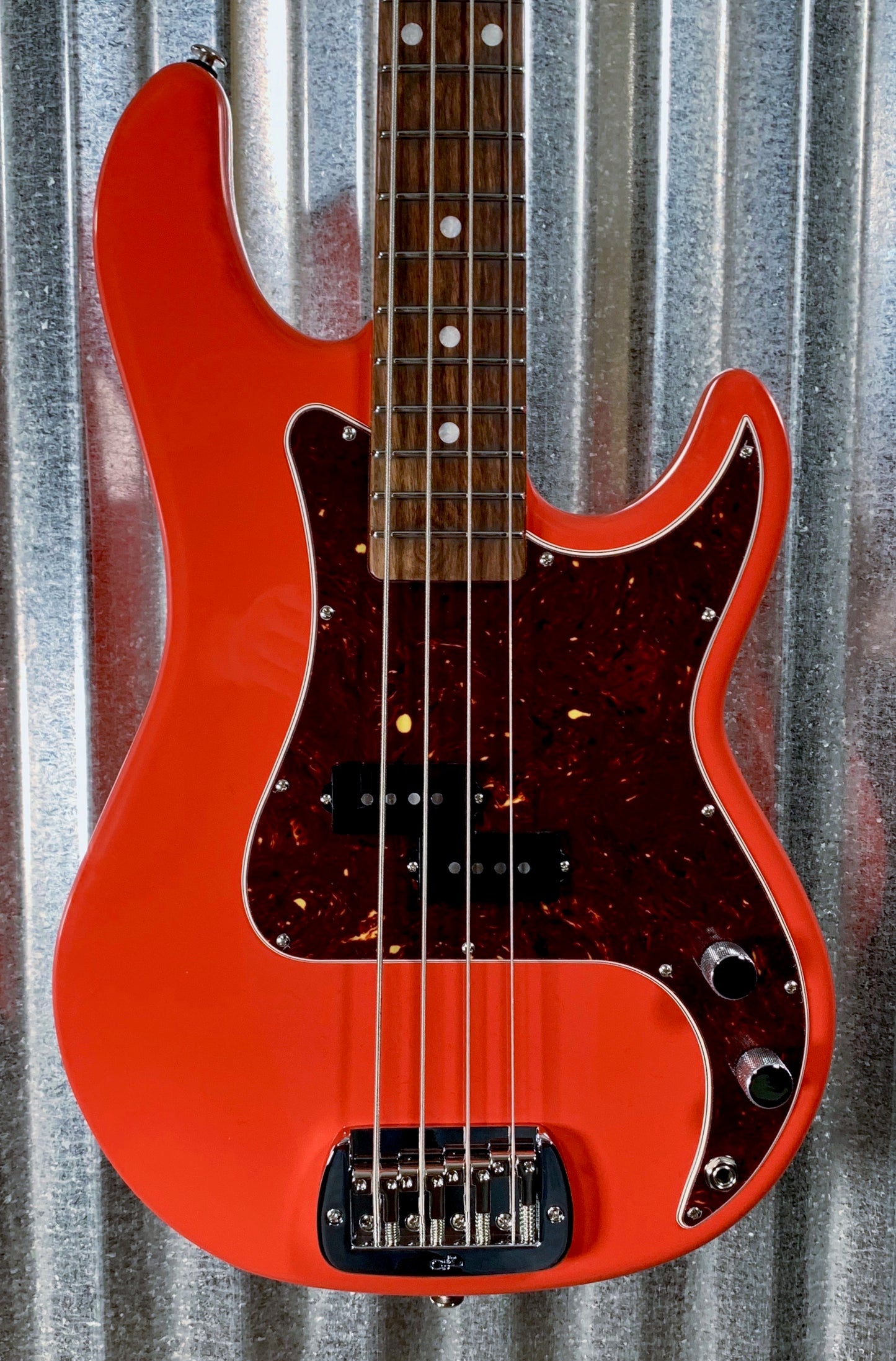 G&L USA Fullerton Deluxe LB100 Red 4 String Bass & Case LB-100 #2052