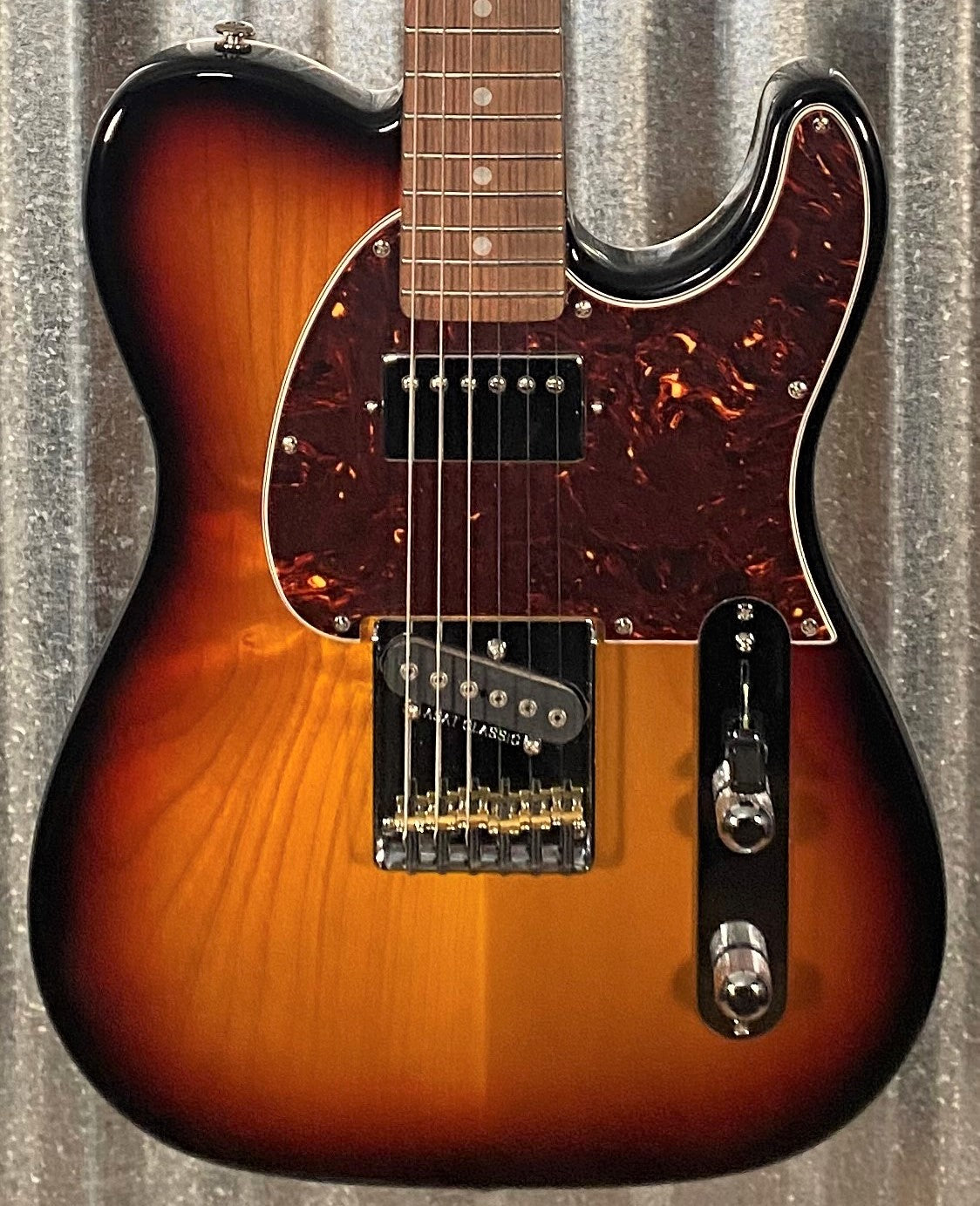 G&L USA Fullerton Deluxe ASAT Classic Bluesboy 3-Tone Sunburst Guitar & Bag #0202