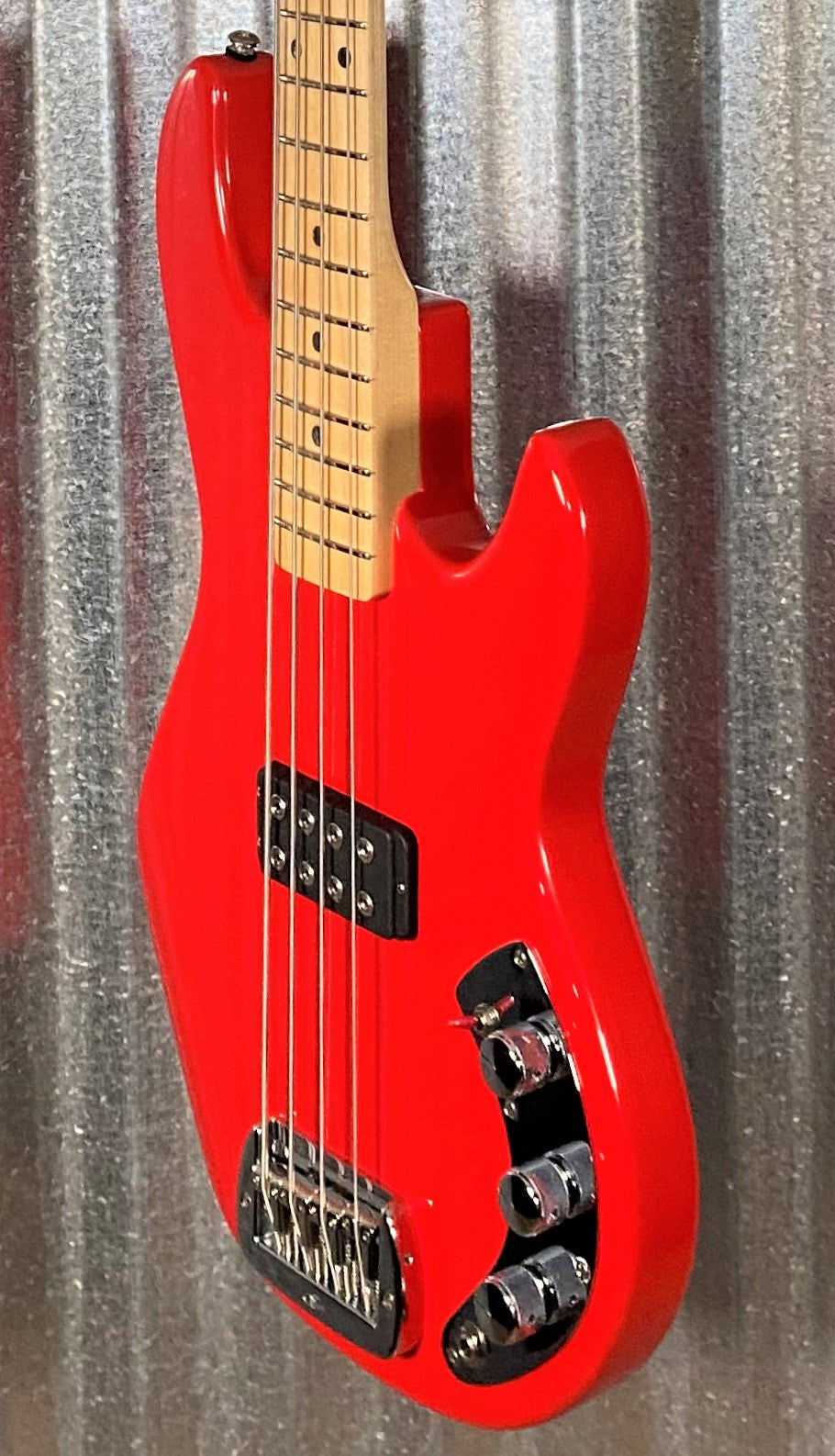 G&L USA CLF Research L-1000 4 String Bass Rally Red & Case 2019 #5174