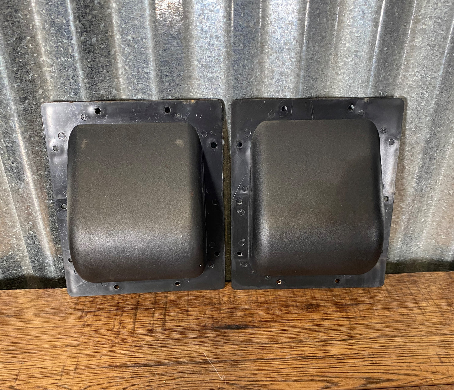 Peavey Recessed Handle Pair with Old Logo Design for Peavey Speaker Cabinet