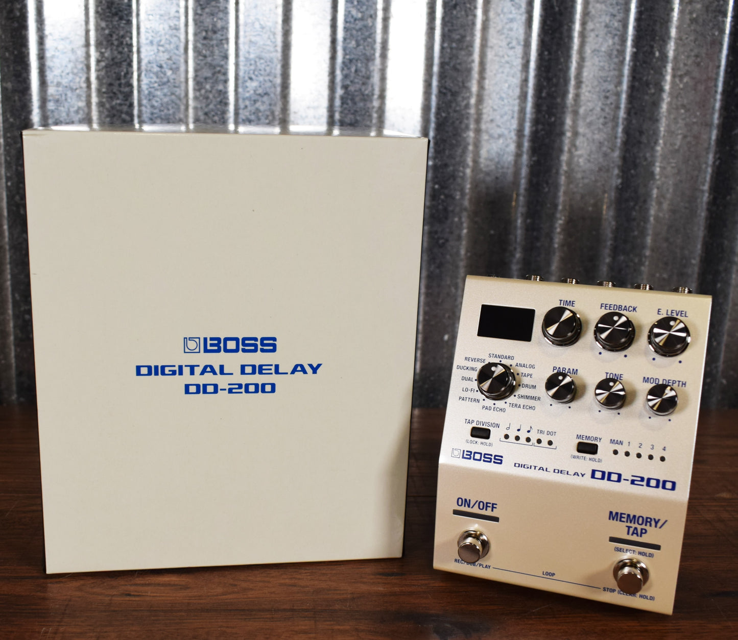 Boss DD-200 12 Mode Digital Delay Guitar Effect Pedal