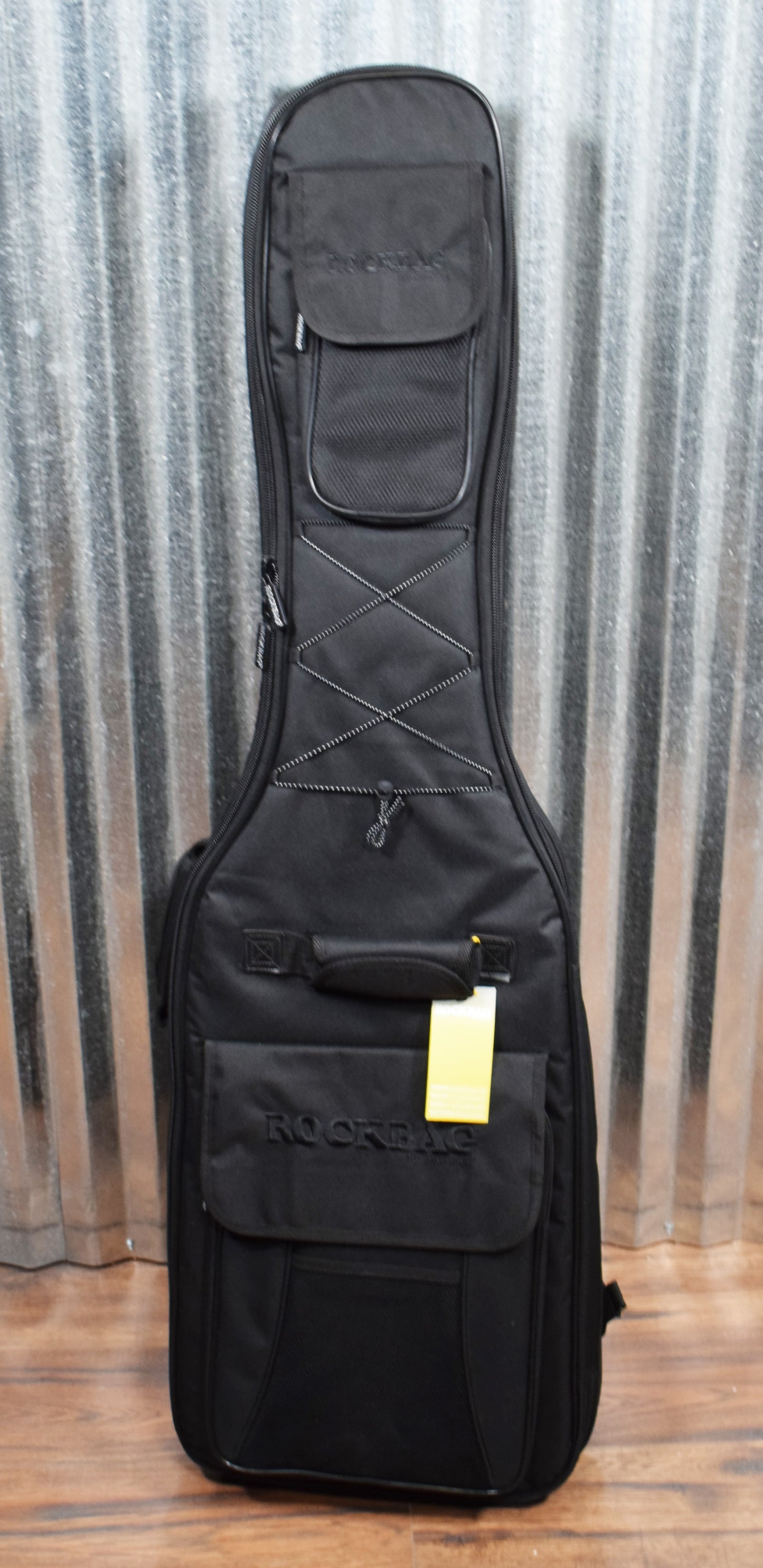 Warwick German Pro Series Corvette $$ Double Buck Burgundy 4 String Bass & Bag #3819