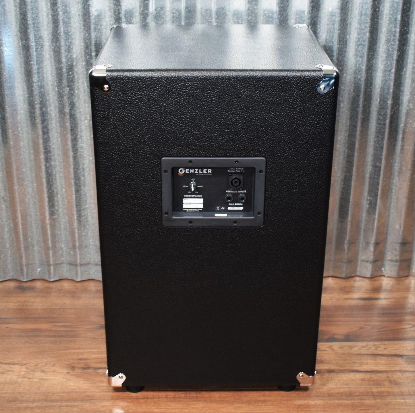 Genzler NC-210T NU CLASSIC 2x10” & Tweeter 500 Watt 8 ohm Bass Amplifier Speaker Cabinet