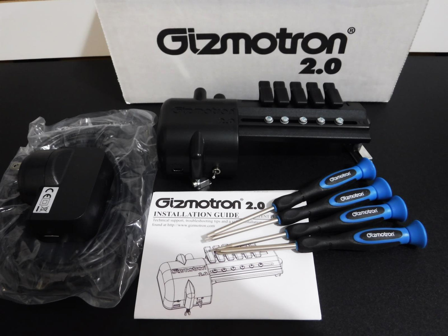 Gizmotron Bass 2.0 4 or 5 String Bass Mechanical Bowing & Sustaining Device