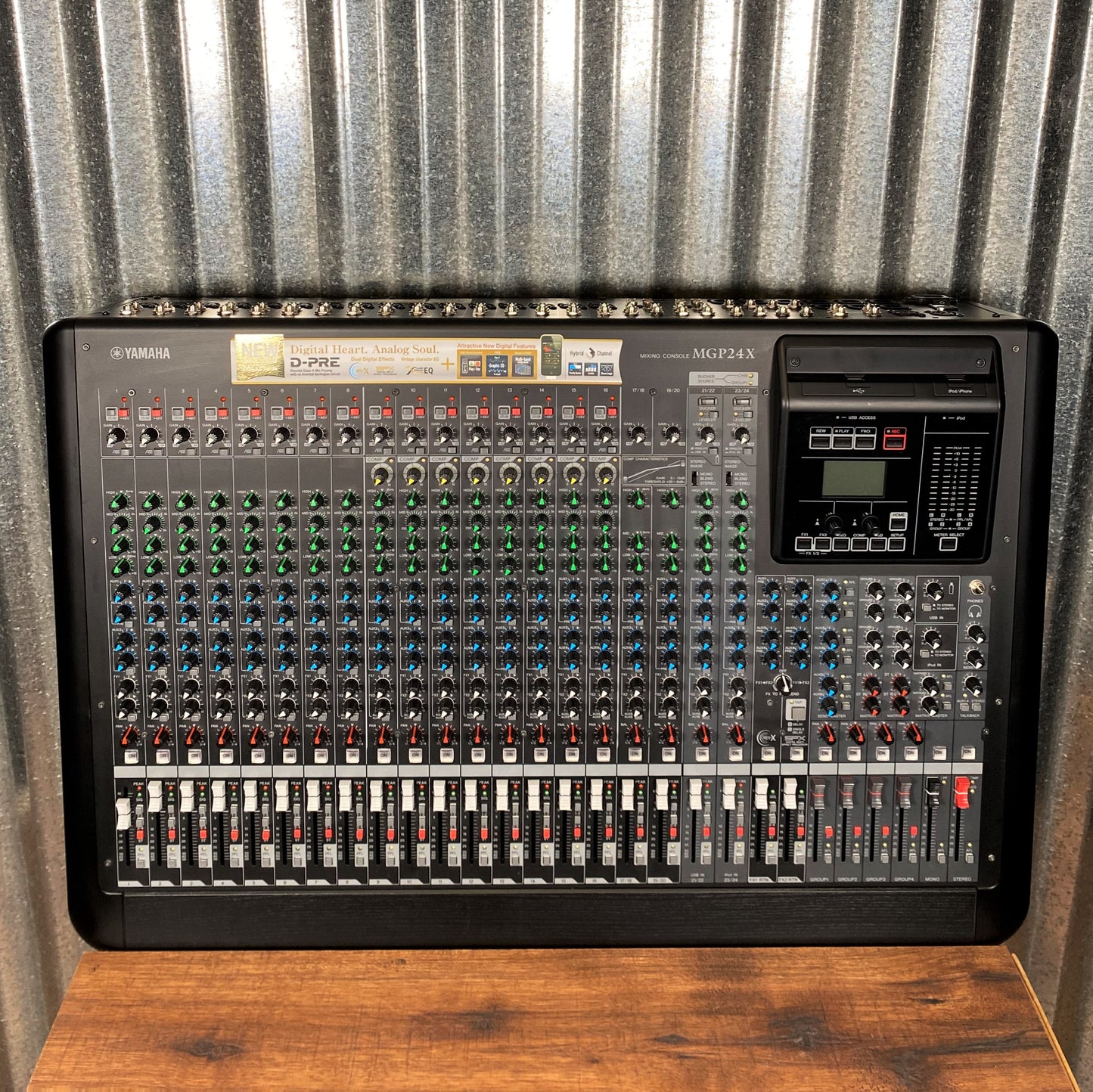 Yamaha MGP24X 24 Input Digital/Analog Mixer Used