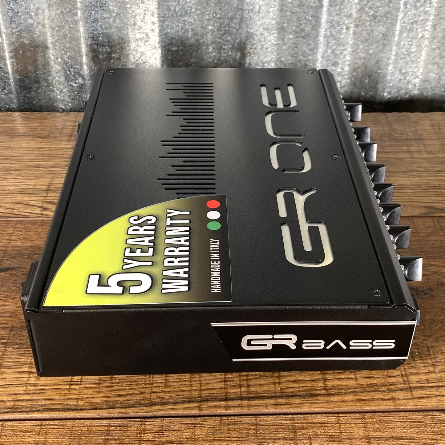 GR Bass ONE 350 Watt Compact Bass Amplifier Head Black