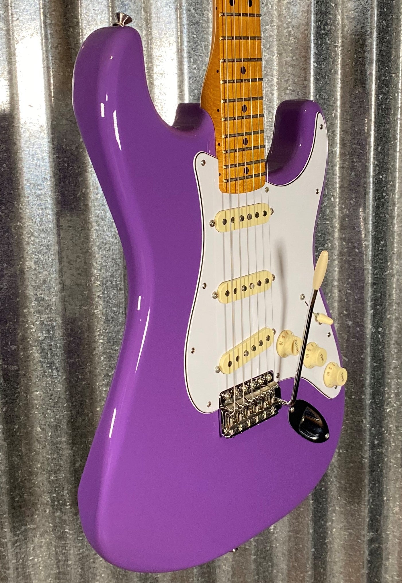 Fender Limited Edition Jimi Hendrix Stratocaster Ultraviolet Guitar & Bag MIM #2413 Used