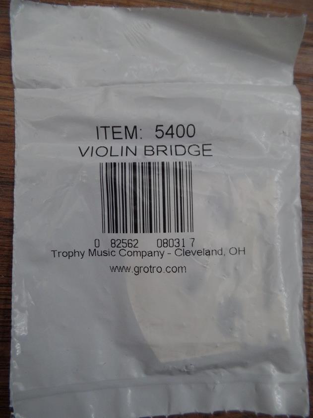 Trophy Music 5400 4/4 Violin Full Size Wood Bridge *