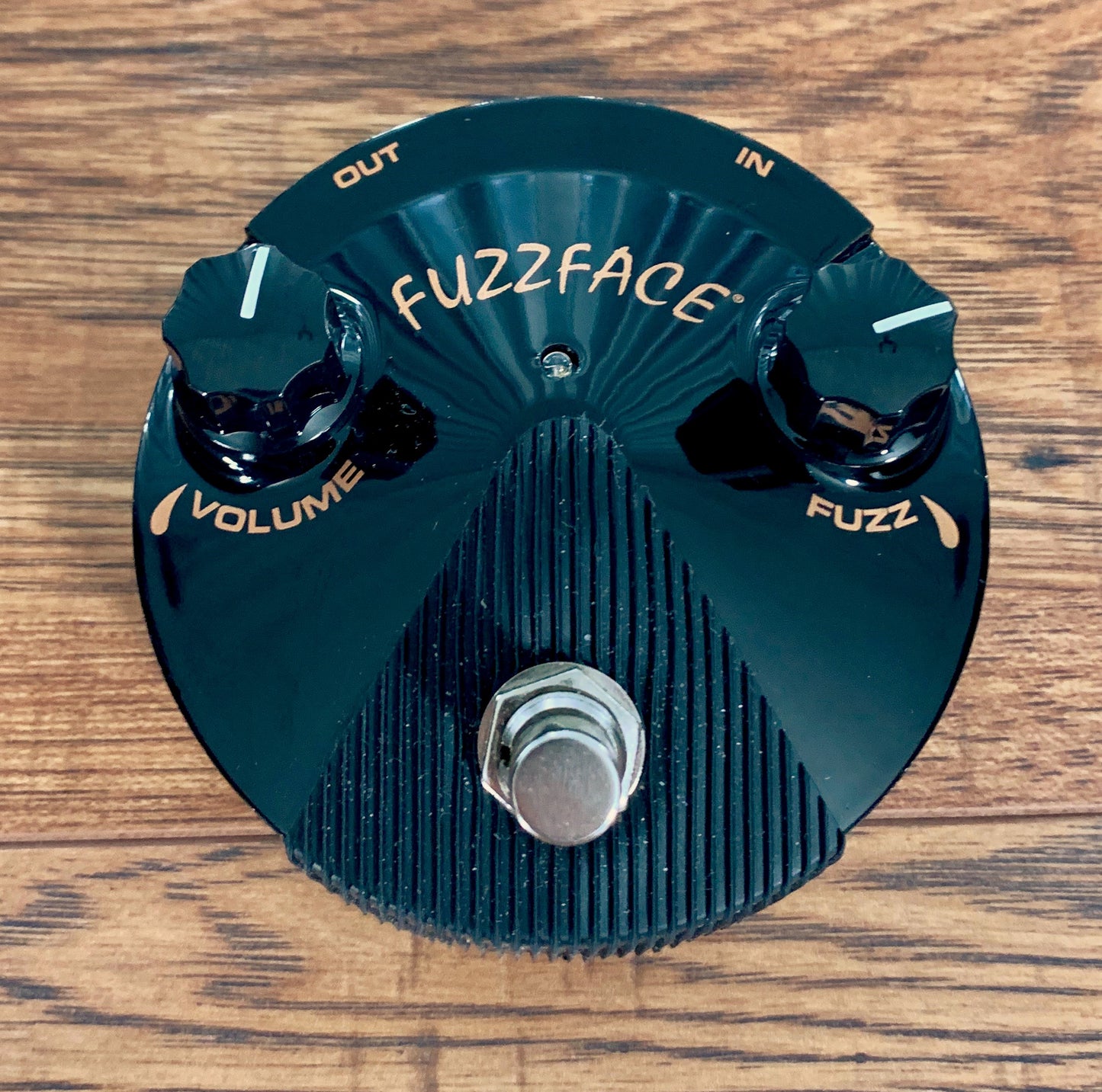 Dunlop FFM4 Joe Bonamassa Fuzz Face Mini Distortion Guitar Effect Pedal
