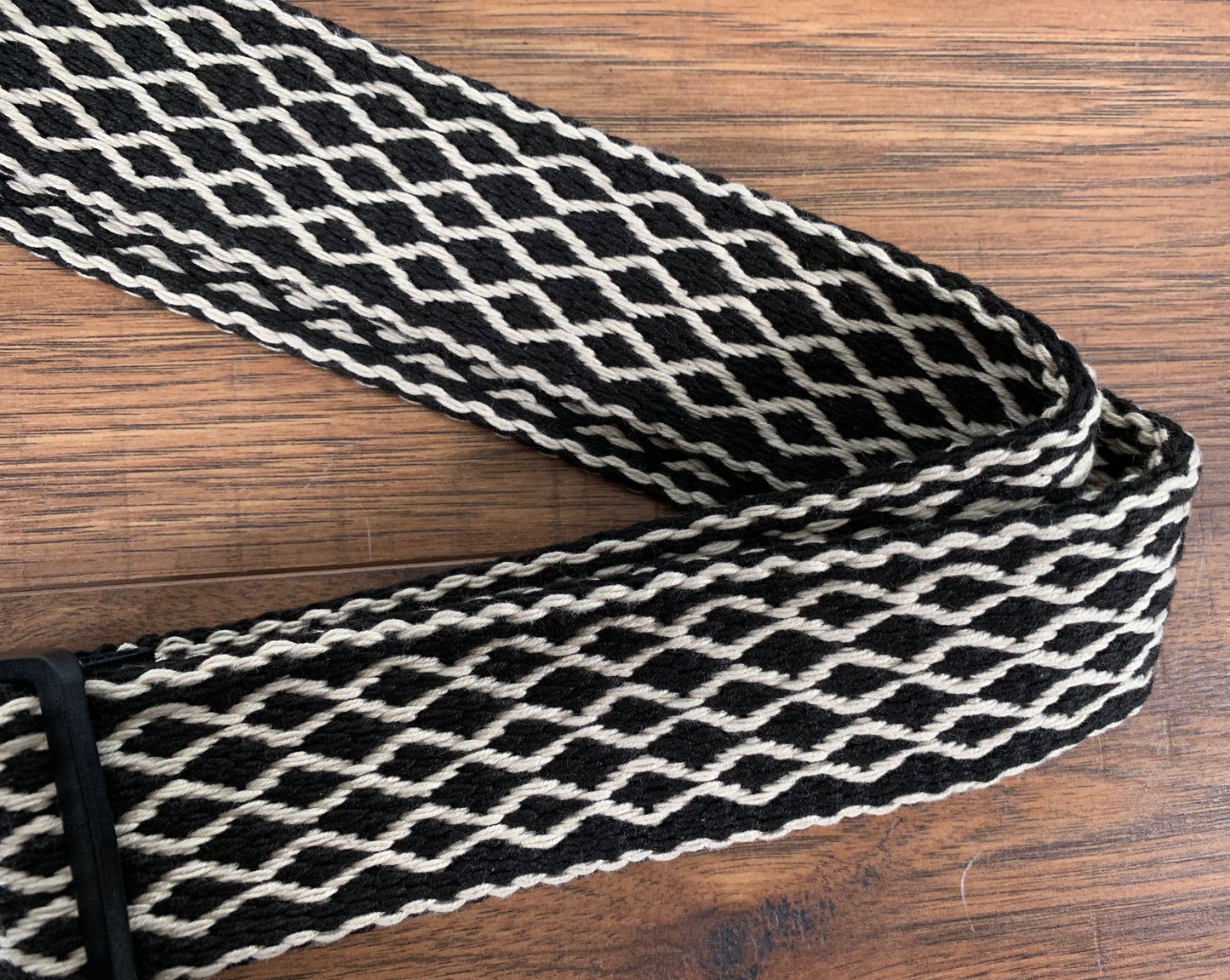 Levy's MSSC80-BLK/WHT 2" Heavy-weight Cotton Guitar Strap Black White