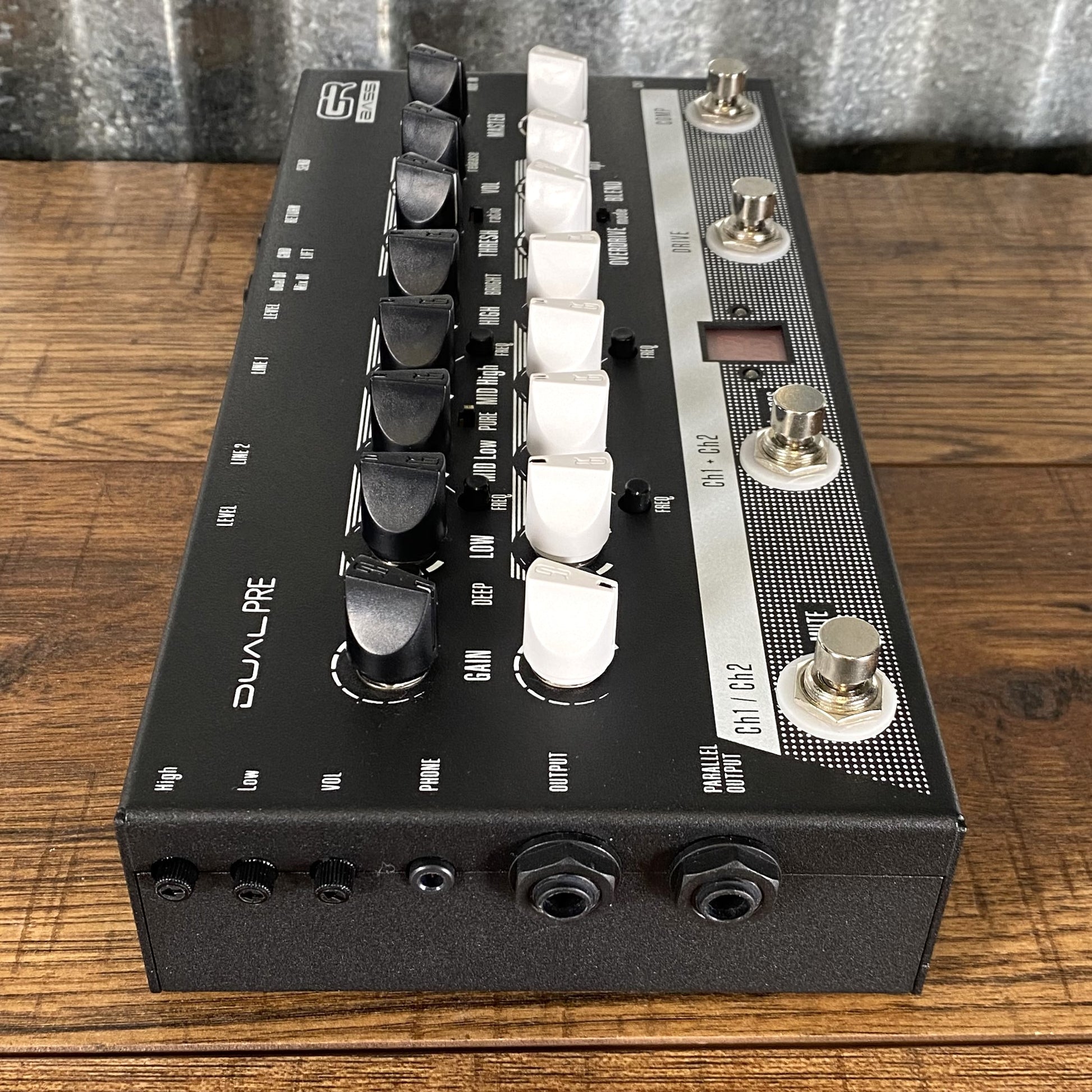 bass preamp pedal with compressor GR Bass DUAL PRE Two Channel Bass Preamp Overdrive Compressor Tuner Effect Pedal