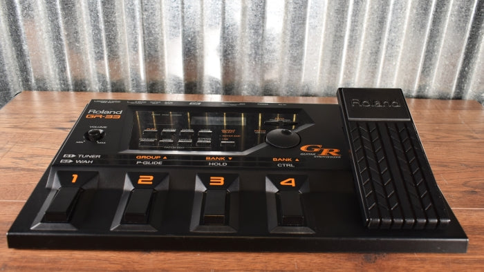 Roland GR-33 Guitar Synthesizer Effect Pedal Unit Used