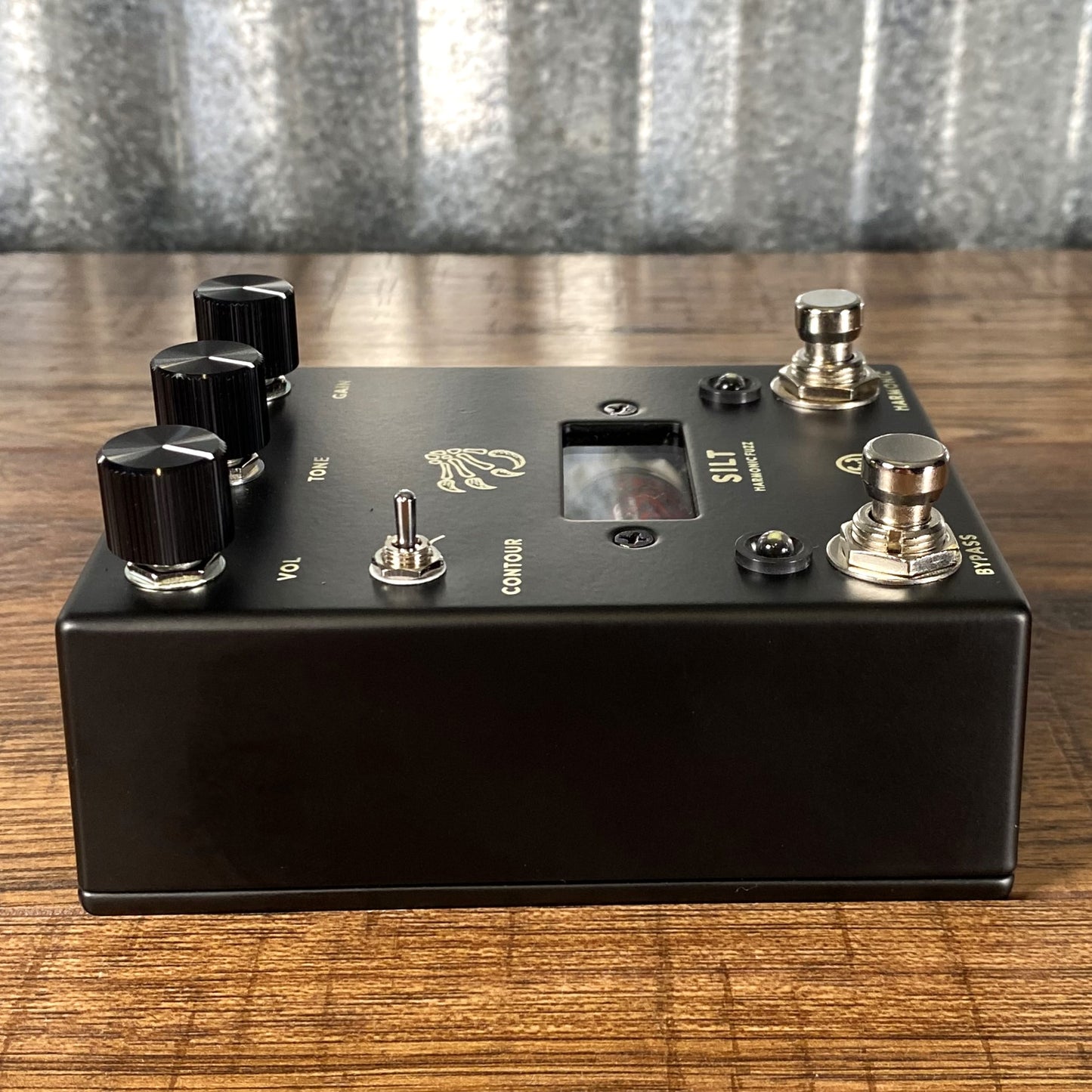 Walrus Audio SILT Harmonic Tube Fuzz  Guitar Effect Pedal Black