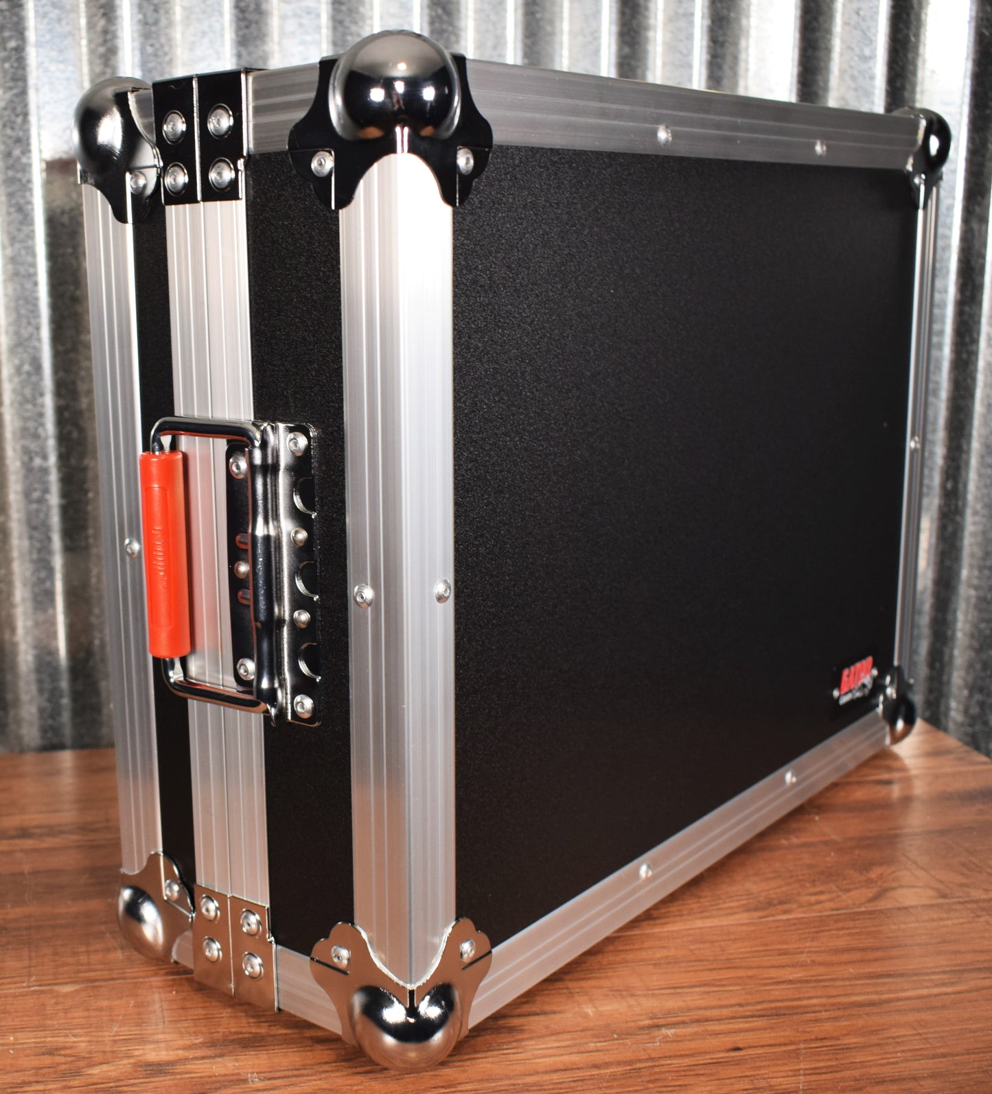 Gator G-TOUR PEDALBOARD-SM Small Tour Grade Guitar Effect Pedalboard & Case