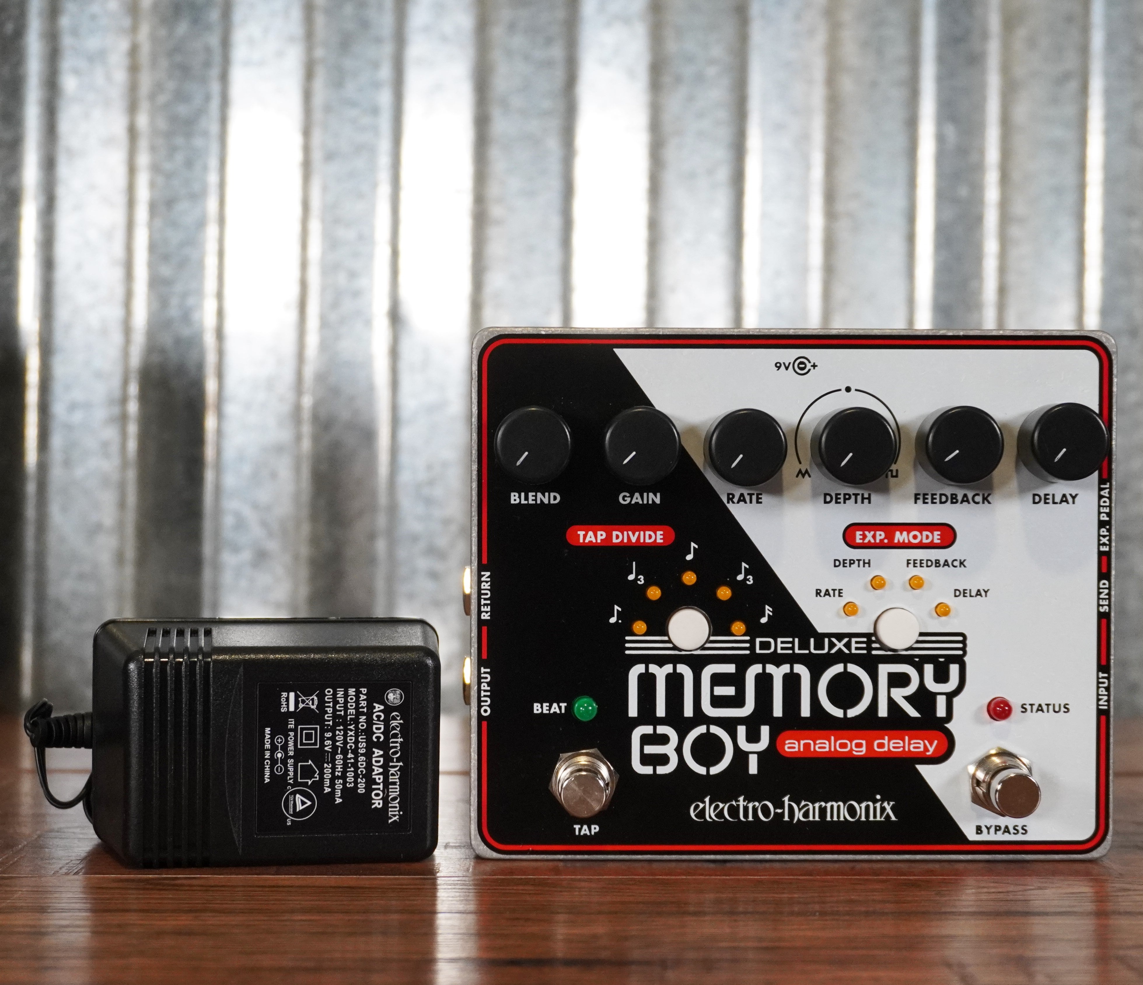 Electro-Harmonix EHX Deluxe Memory Boy Analog Delay Guitar Effect Peda –  Specialty Traders