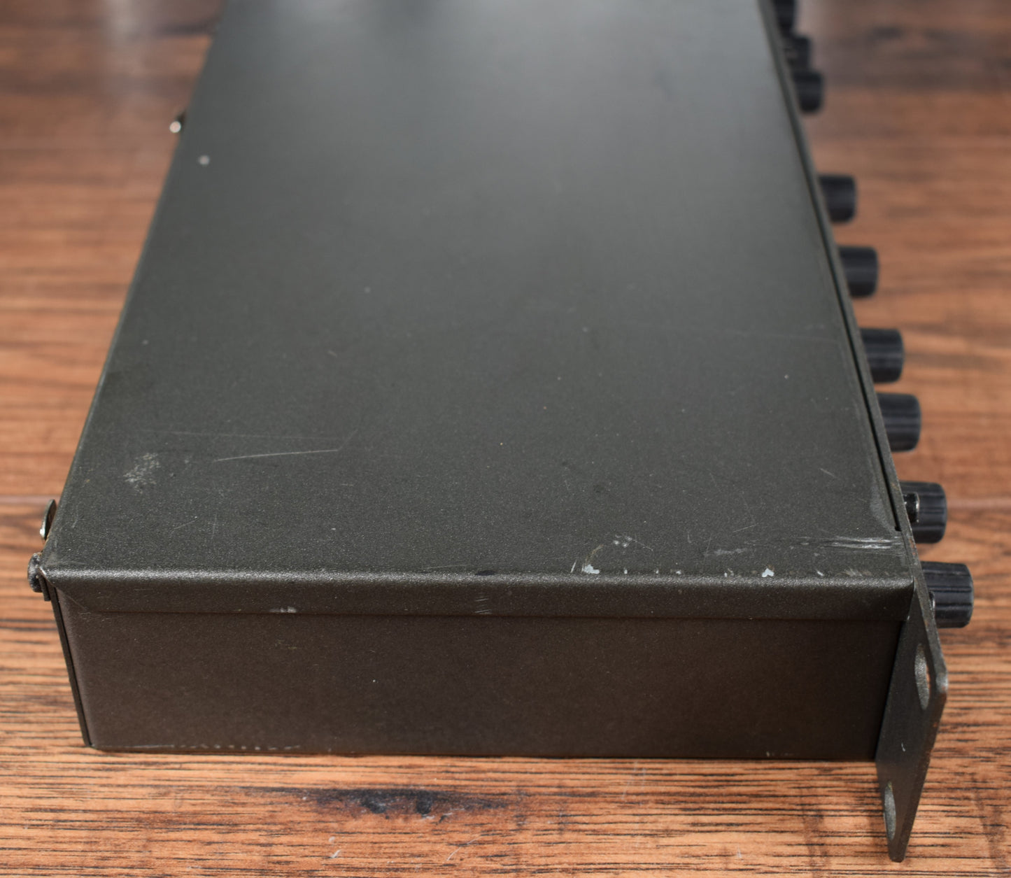 DOD SR834 Three Way Stereo 4 Way Mono Rackmount Crossover Used