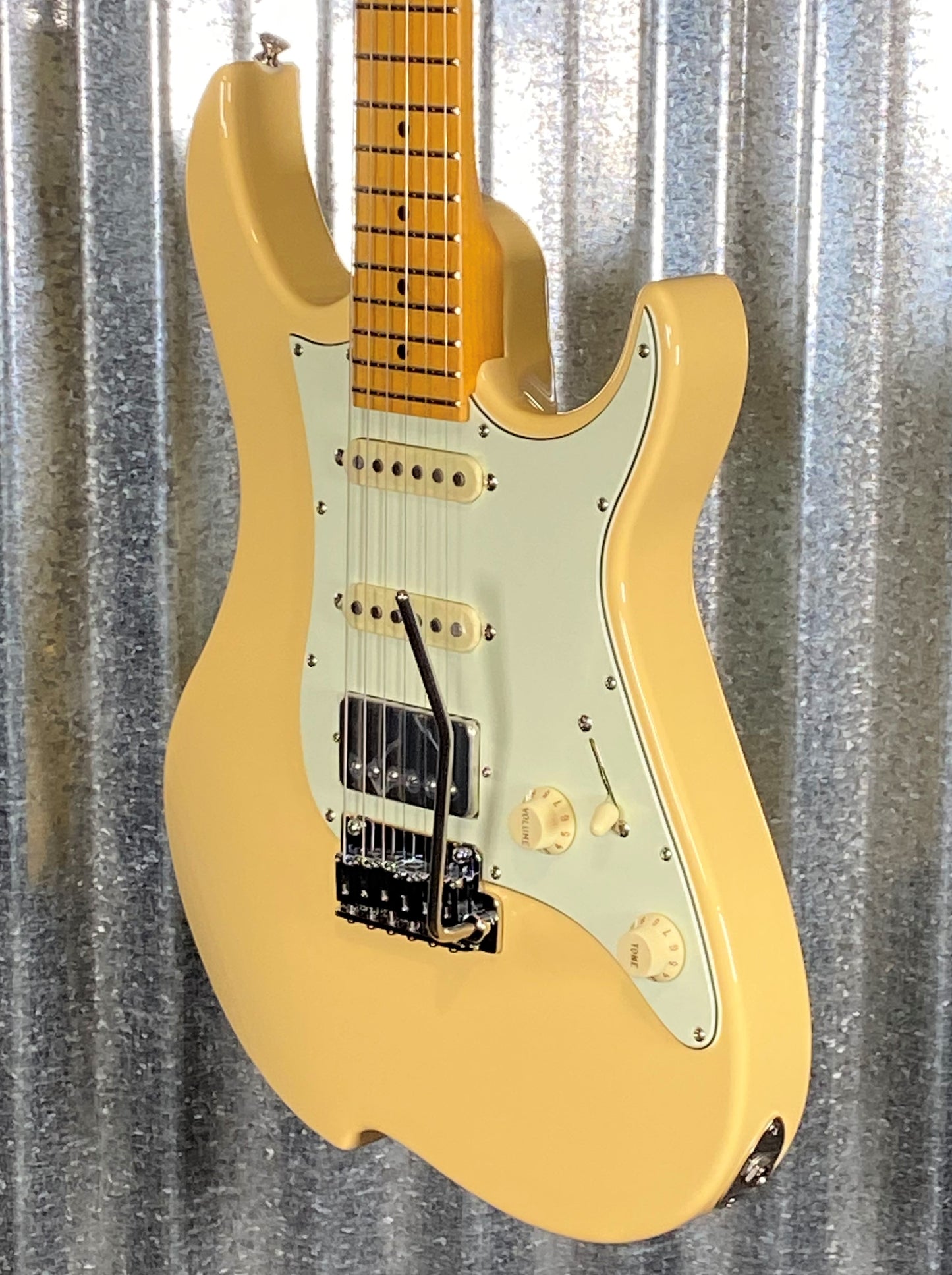 Vola OZ RV MF V3 VD MC Vintage Ivory Guitar & Bag #1919