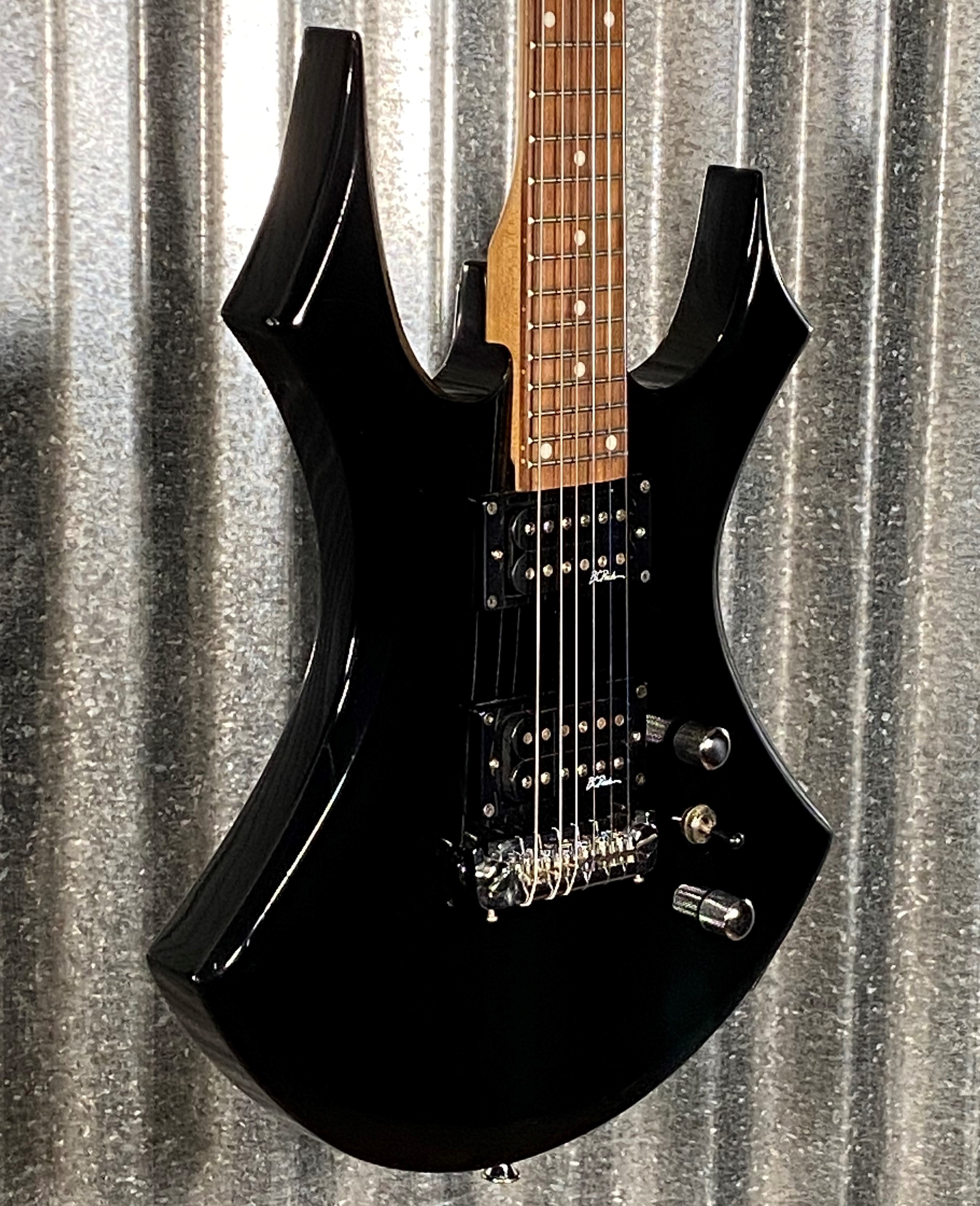 格安低価B.C.Rich Virgin VG-1 黒 guitar ギター