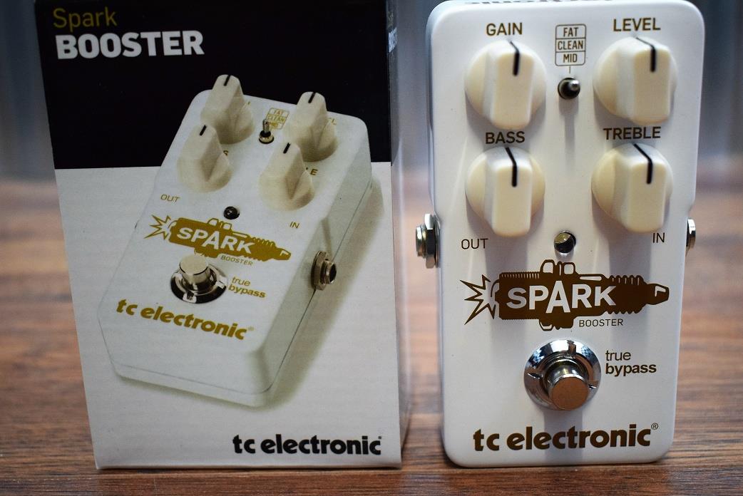 TC Electronic Spark Booster 26 db of Boost Guitar Effect Pedal