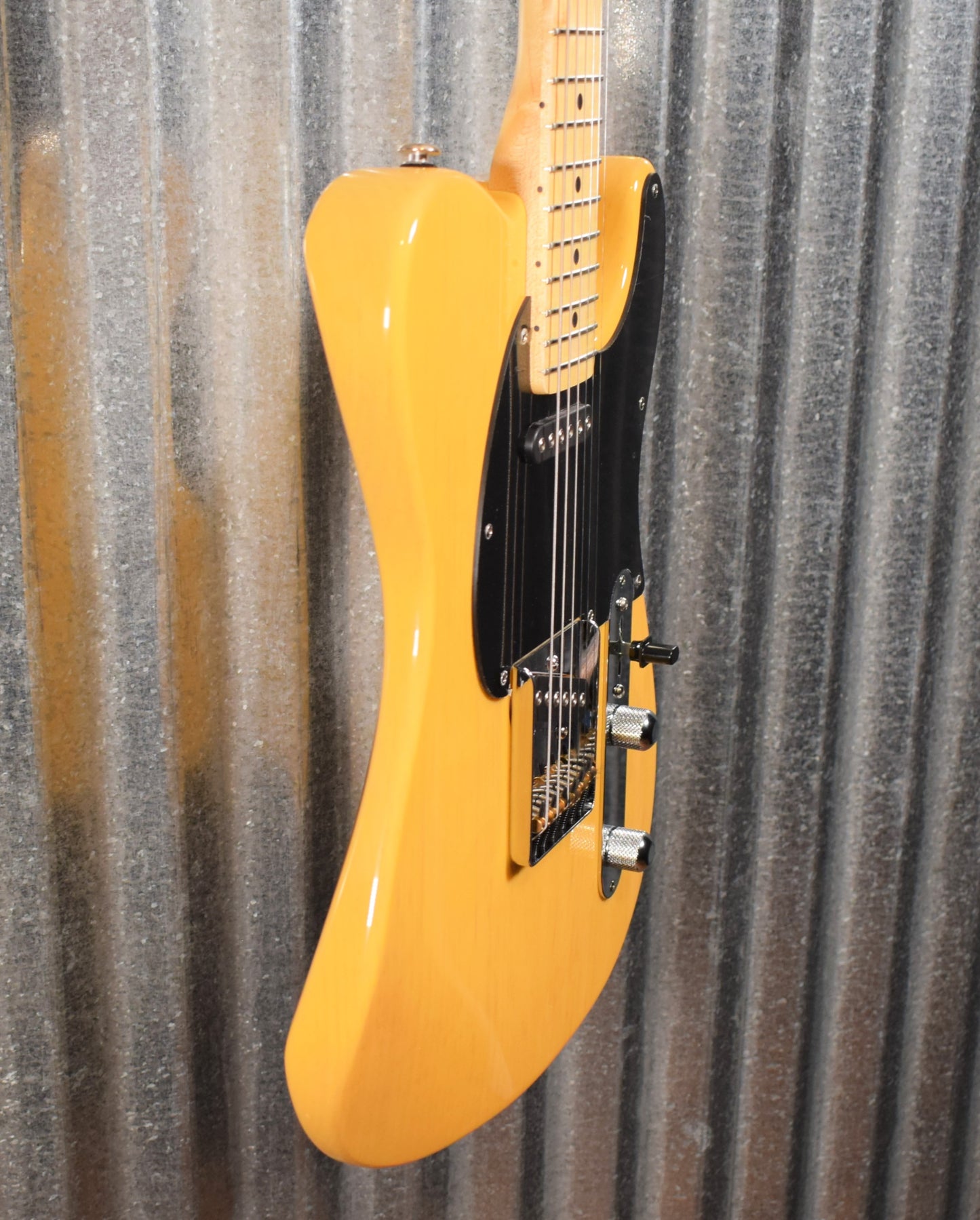 G&L USA  ASAT Classic Butterscotch Blonde Pine Maple Satin Neck Guitar & Case #5216