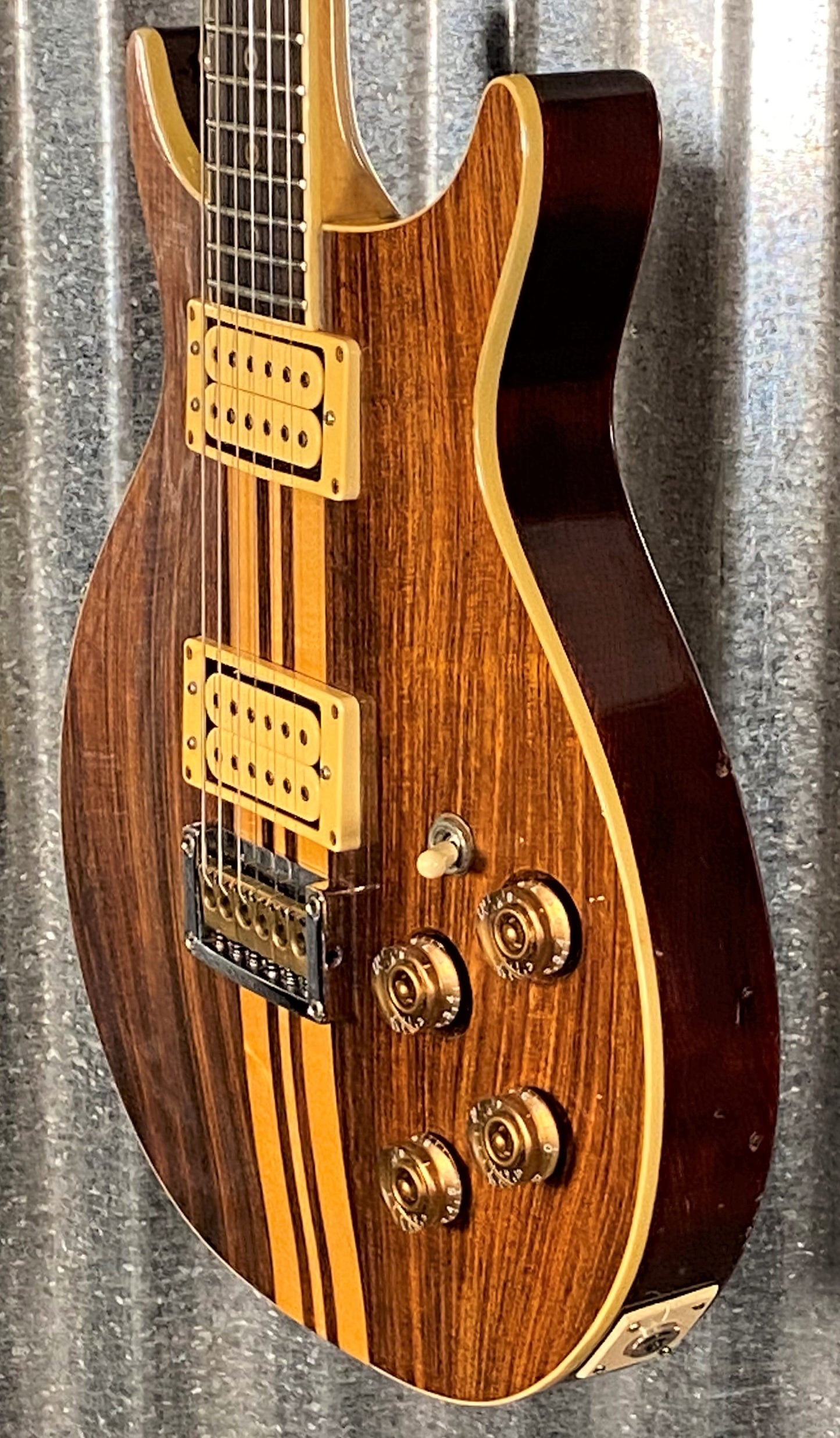 Washburn 1980 Falcon Series Model B Guitar & Case #3007 Used