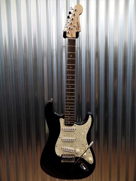 Fender Squier Stratocaster Electric Guitar in Black #0277