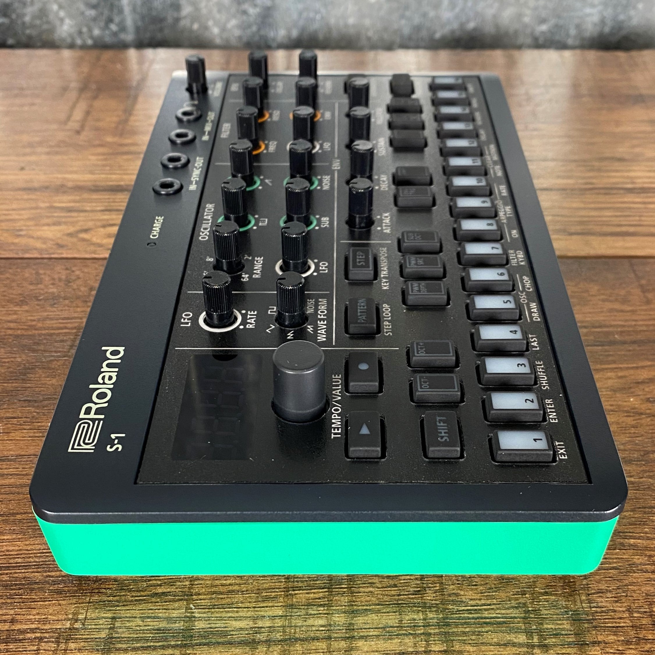 Roland Aria S-1 Tweak Synth Compact Sequencer Synthesizer