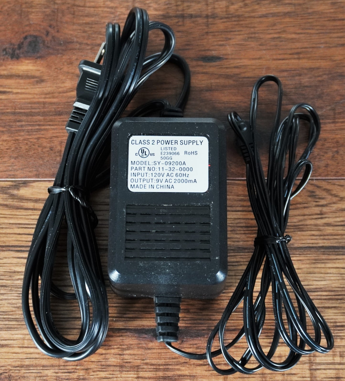 Line 6 Floor POD Plus Guitar Multi Effect & Amp Modeling Processor Used