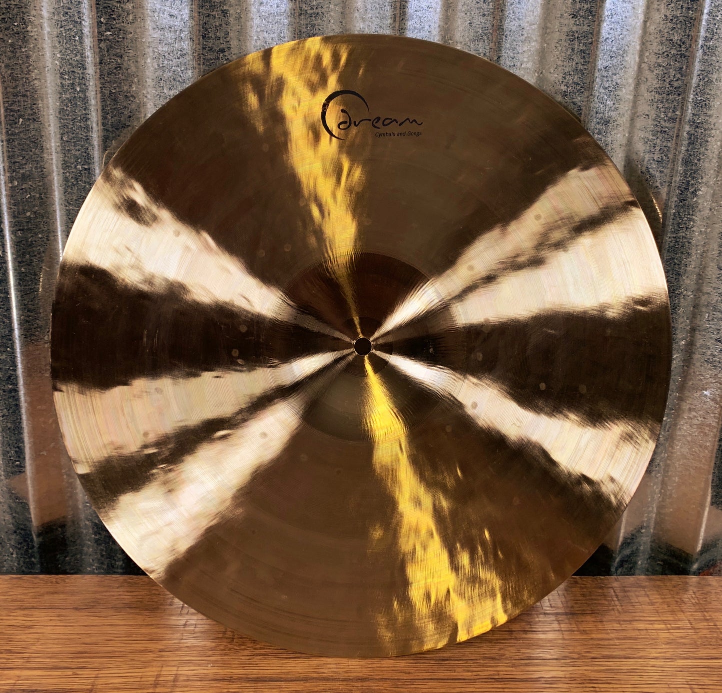 Dream Cymbals VBCRRI17 Vintage Bliss Hand Forged & Hammered 17" Crash Ride Demo