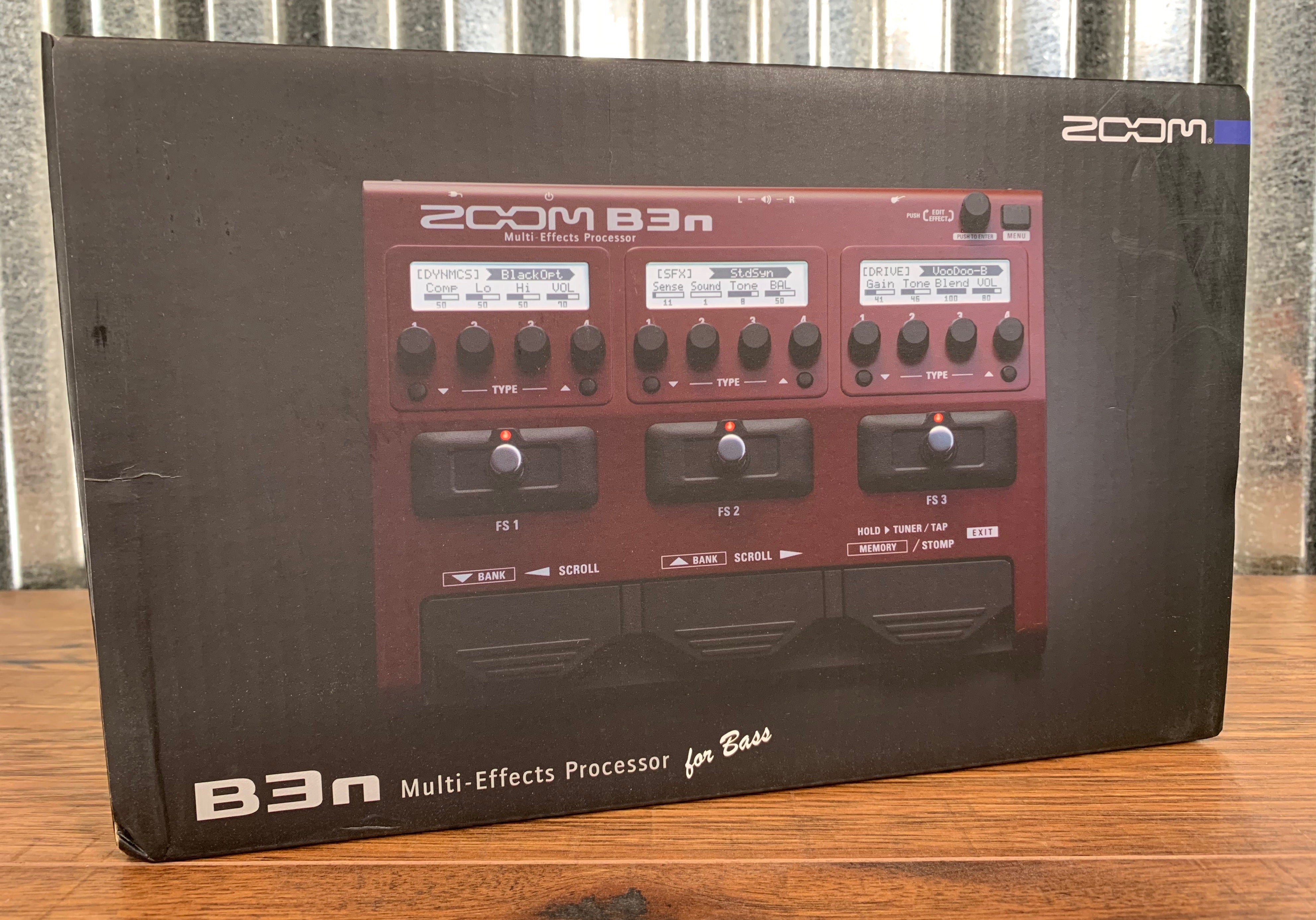 Zoom B3n Programmable Multi-Effect Bass Guitar Effect Pedal