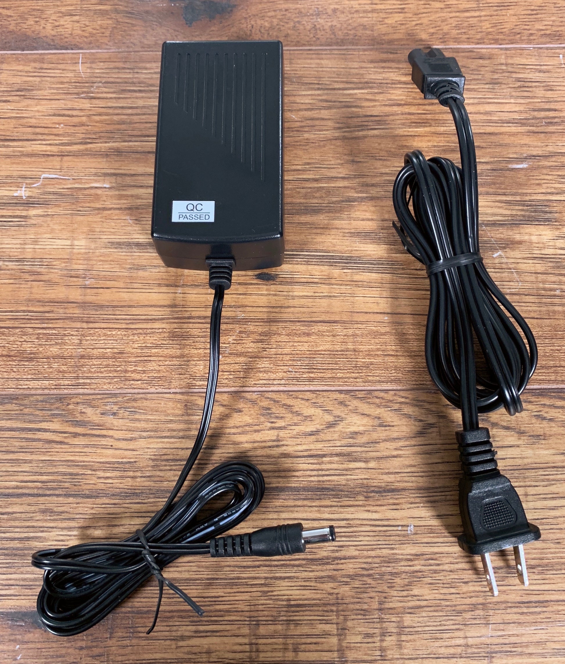 Gator - G-BUS-8-US - Multi-Output Power Supply