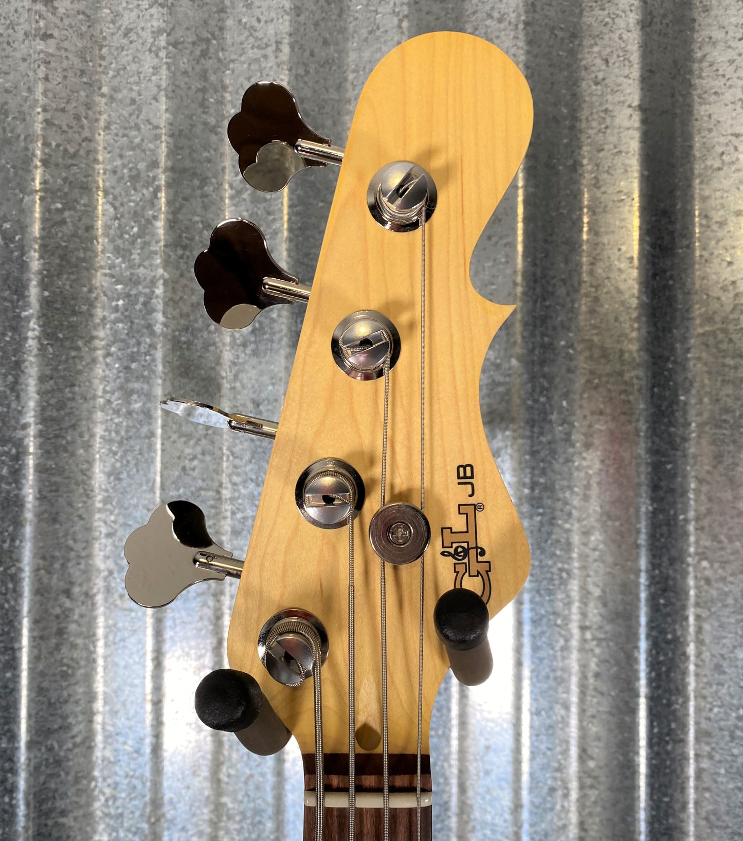 G&L USA  2021 Fullerton Deluxe JB 4 String Jazz Bass Vintage White & Bag  #6226 Used