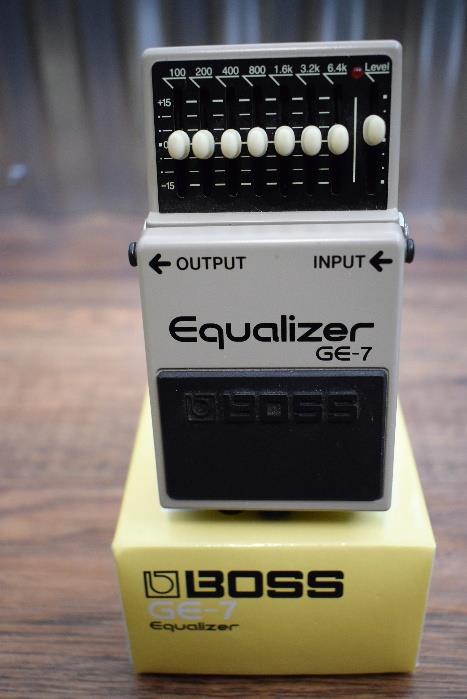 Boss GE-7 Seven Band Graphic Equalizer EQ Guitar Effect Pedal