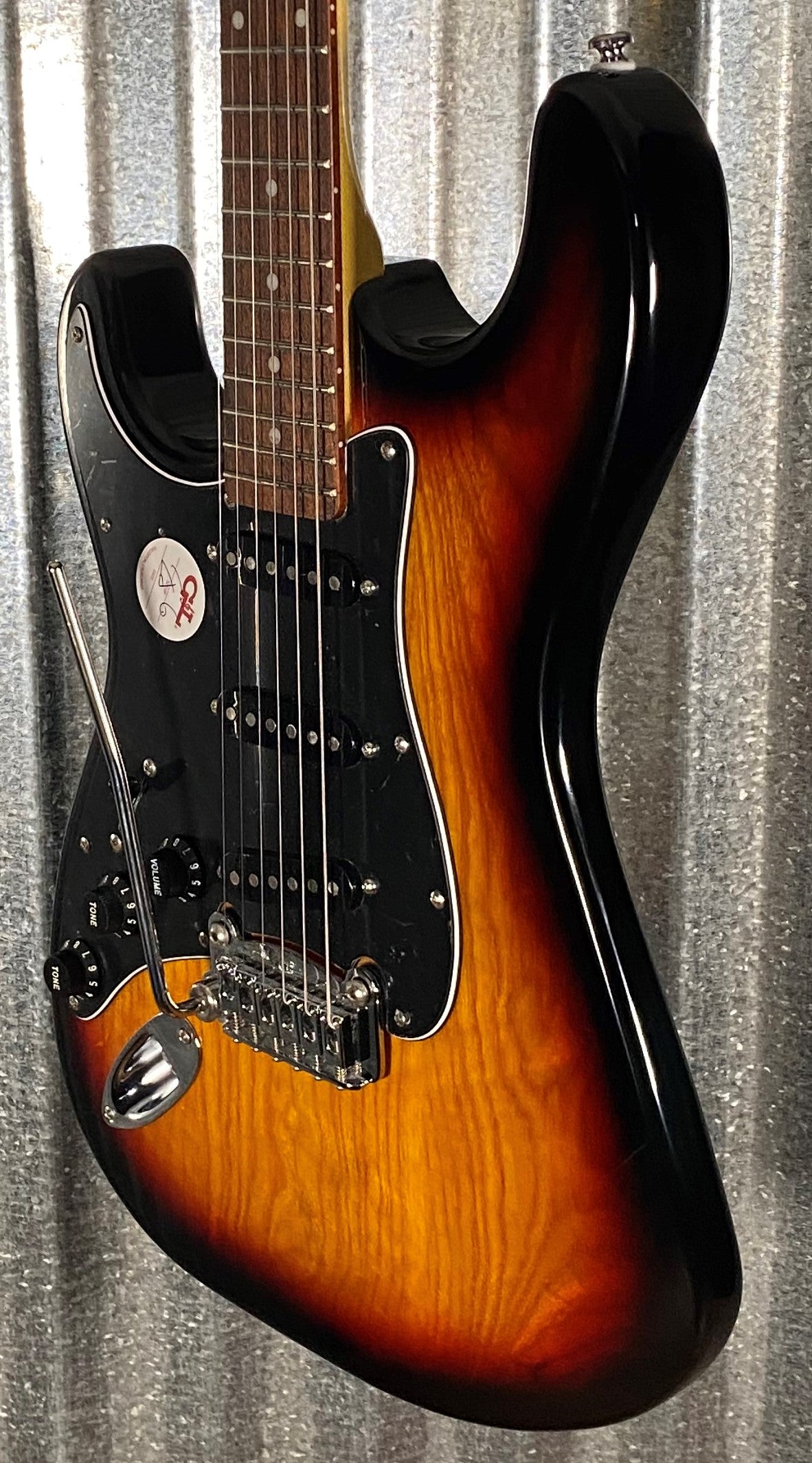 G&L Tribute Legacy 3-Tone Sunburst Guitar Left Hand #9347