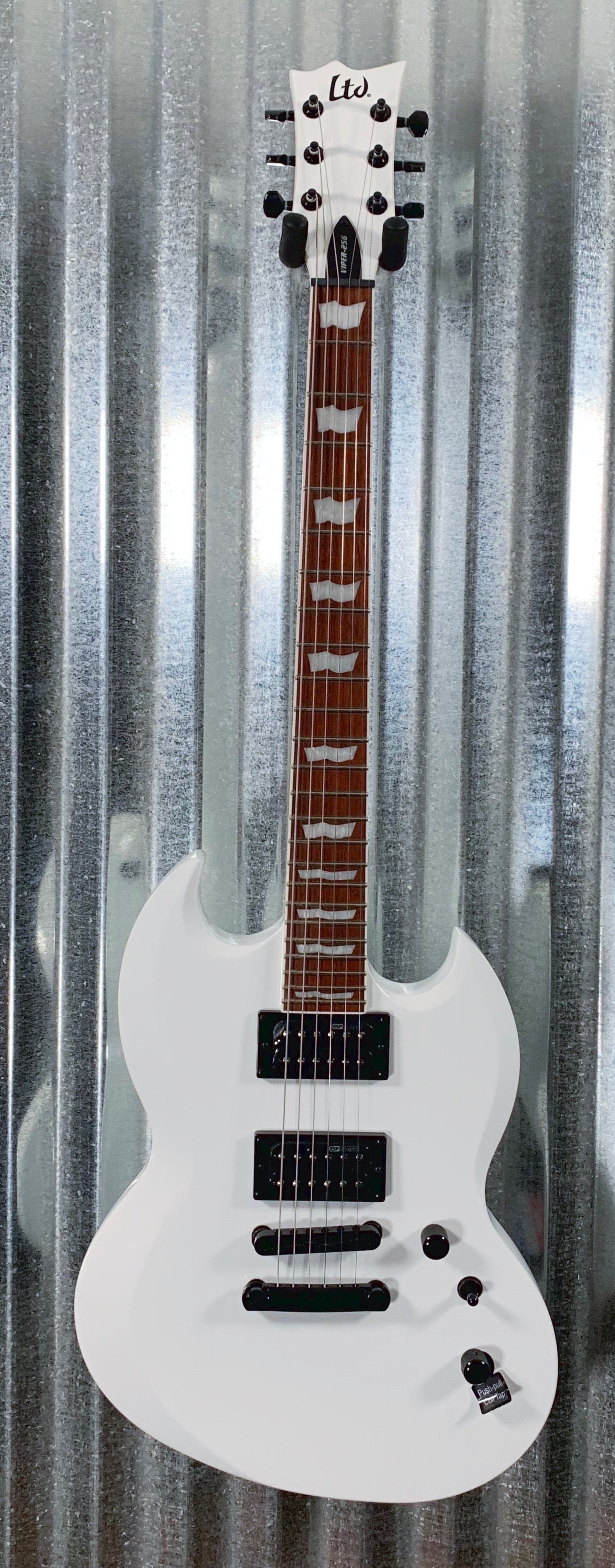 ESP LTD VIPER-256 Snow White Guitar & Bag LVIPER256 #0903 Demo