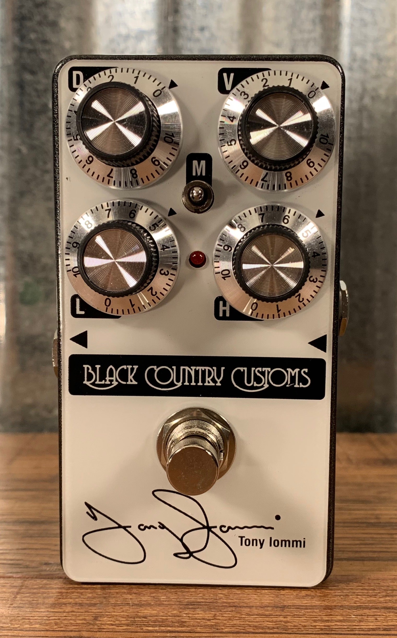 Laney Black Country Customs Tony Iommi Signature Boost Guitar