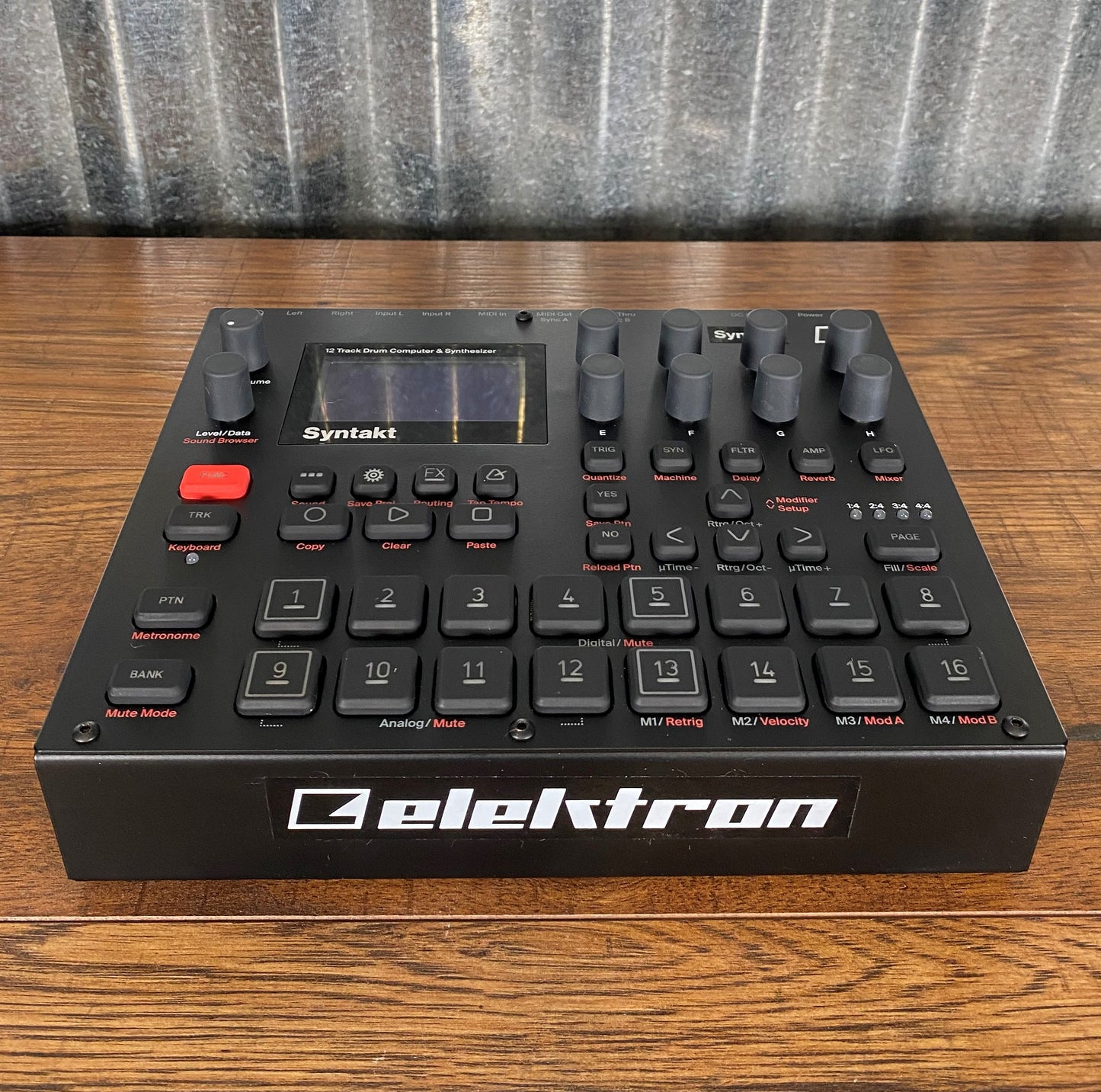 Elektron Syntakt 12 Track Drum Computer & Synthesizer Used