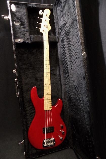 G&L USA L-1500 4 String Bass #6 Neck Clear Red & Case NOS Blemish #0849 L1500