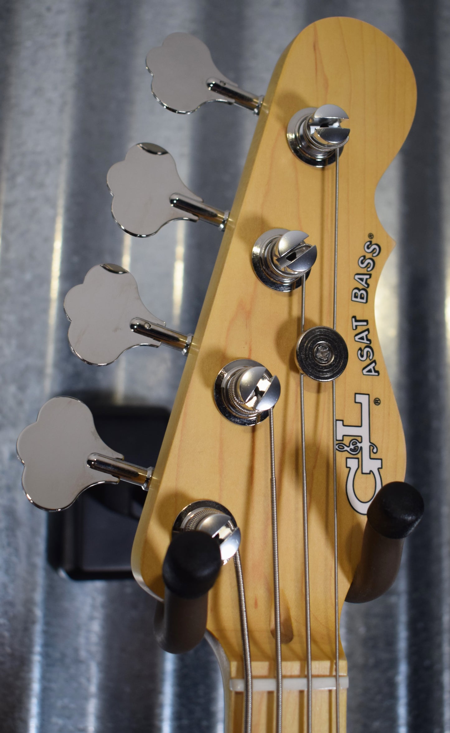 G&L USA  ASAT Bass Butterscotch Blonde Maple Satin Neck & Case #6008