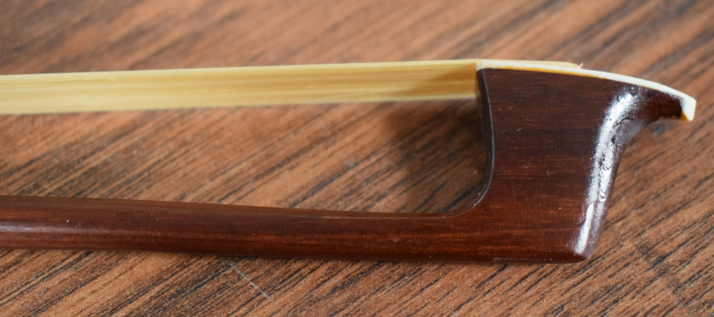 Becker 9242 Size 4/4 Violin Bow