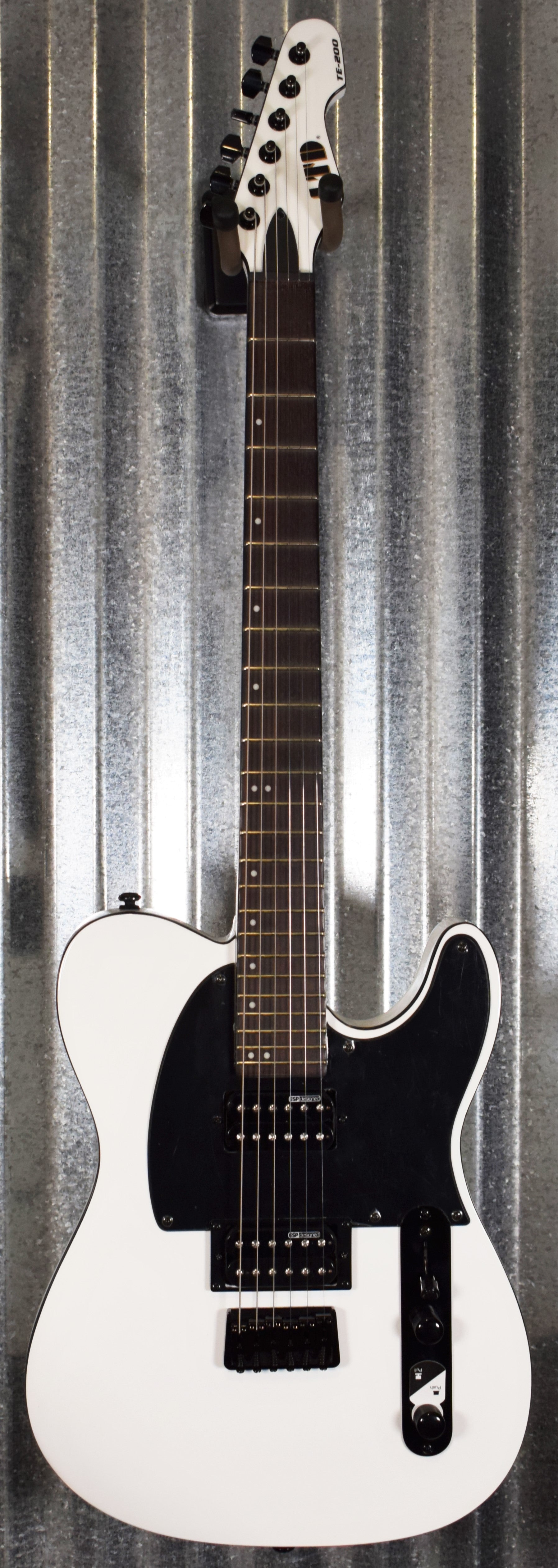 ESP LTD TE-200 Rosewood Snow White Guitar LTE200RSW #2720 ESP LTD TE-200 Rosewood Snow White Guitar LTE200RSW #2720