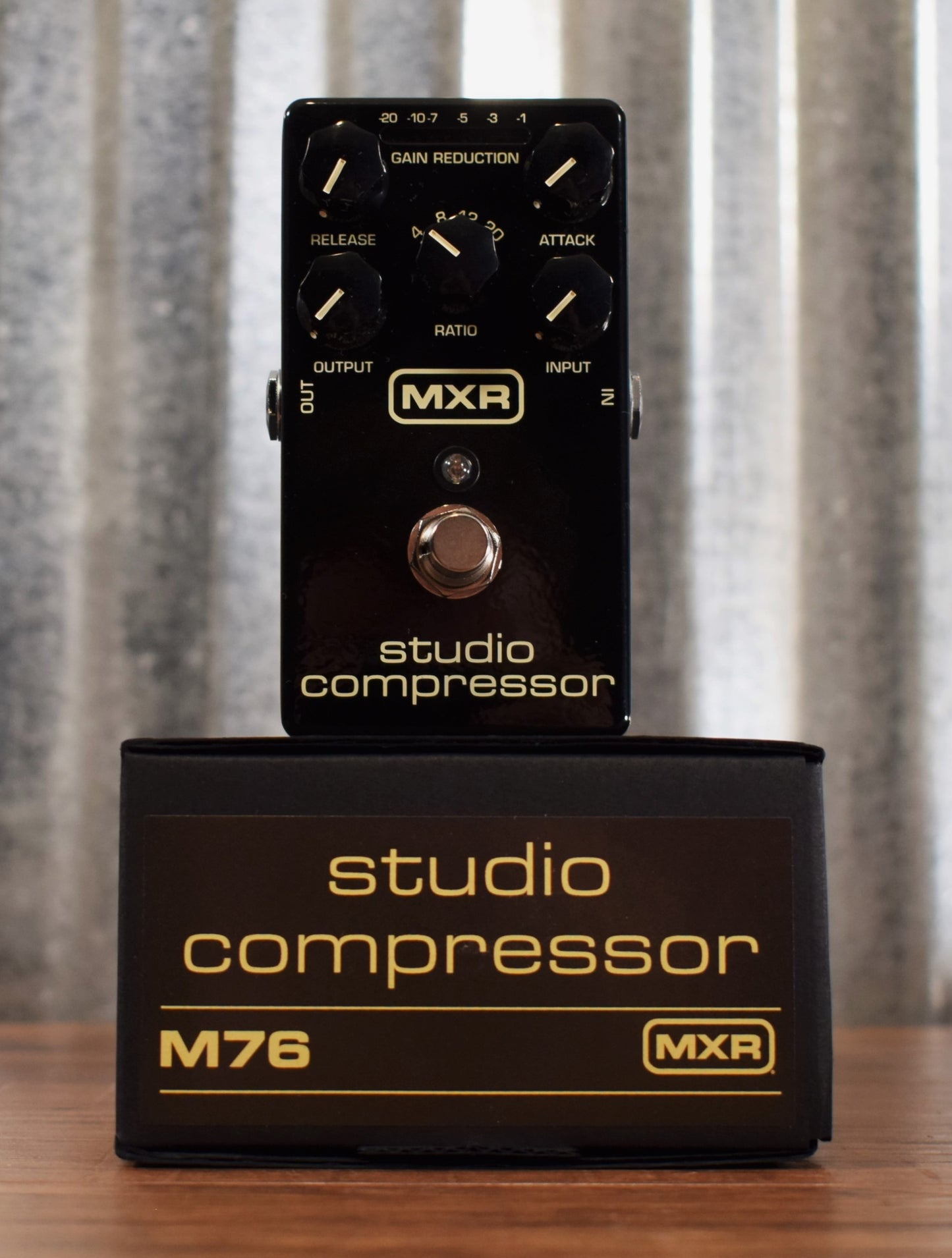 Dunlop MXR M76 Studio Compressor Guitar Effect Pedal