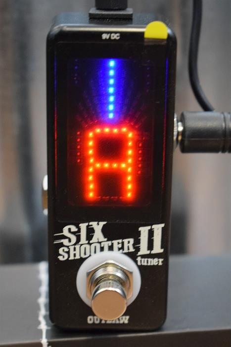 Outlaw Effects Six Shooter II Chromatic Tuner Guitar Effect Pedal